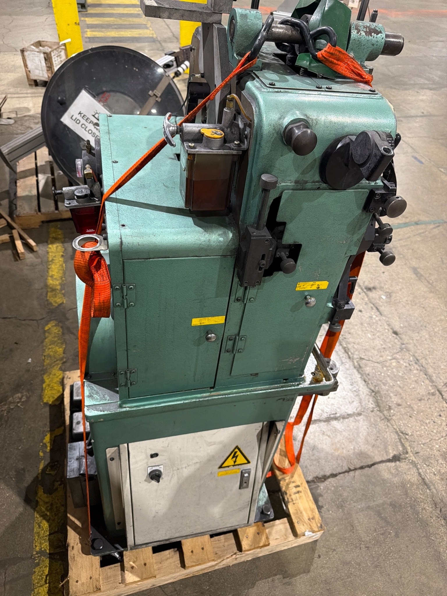 SHINKO VF-712 Wire Forming Machine USED 5