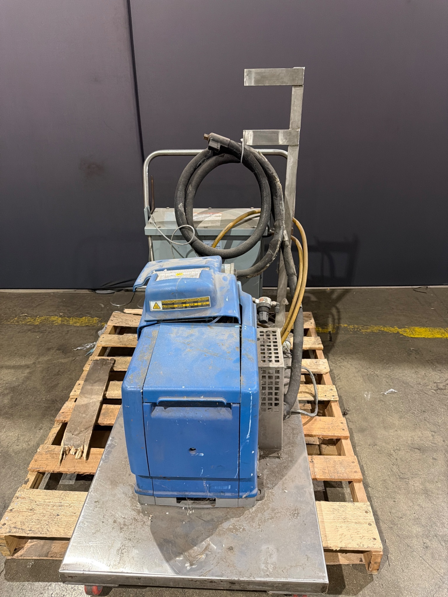 NORDSON PROBLUE 10 Hot Melt Adhesive System with Transformer Cart USED 0