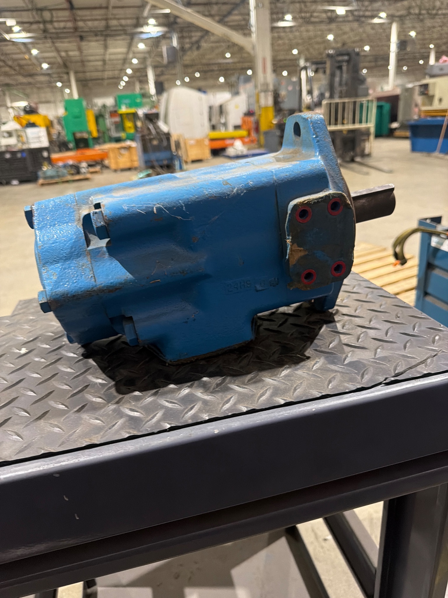 VICKERS 3525V-35A-17-86BC-22L Vane Hydraulic Pump USED 3