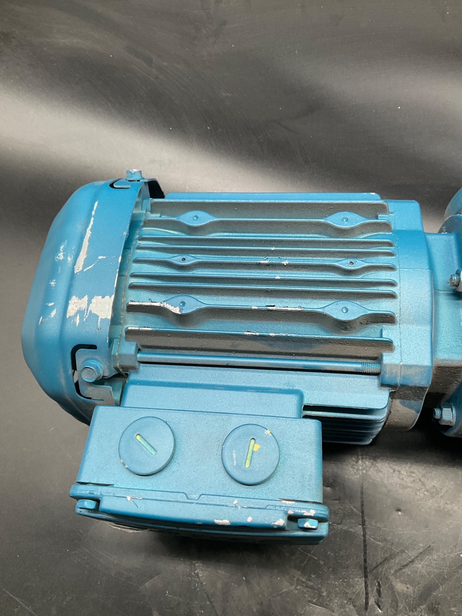 SEW-EURODRIVE SA47/TDRS71M4 Helical Gearmotor USED 3