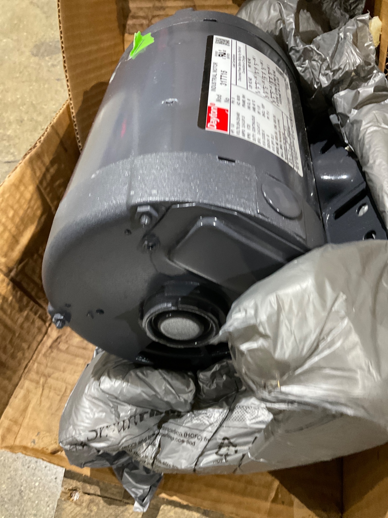 DAYTON 31TT15 3PH General Purpose Motor, 1HP / 1800 RPM / 56H - NEW 5