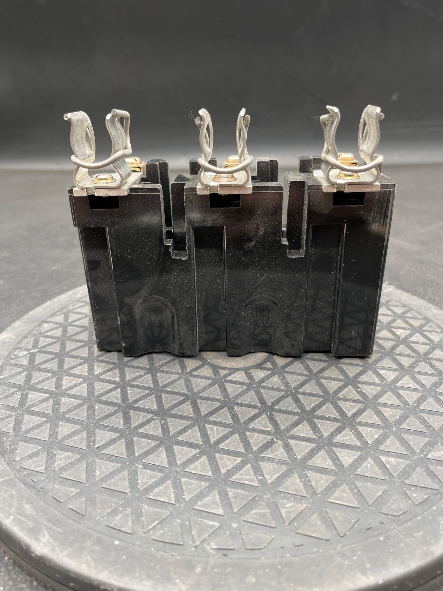 Allen-Bradley 1494V-FS30 Disconnect Switch Fuse Holder 30A 600V USED 2