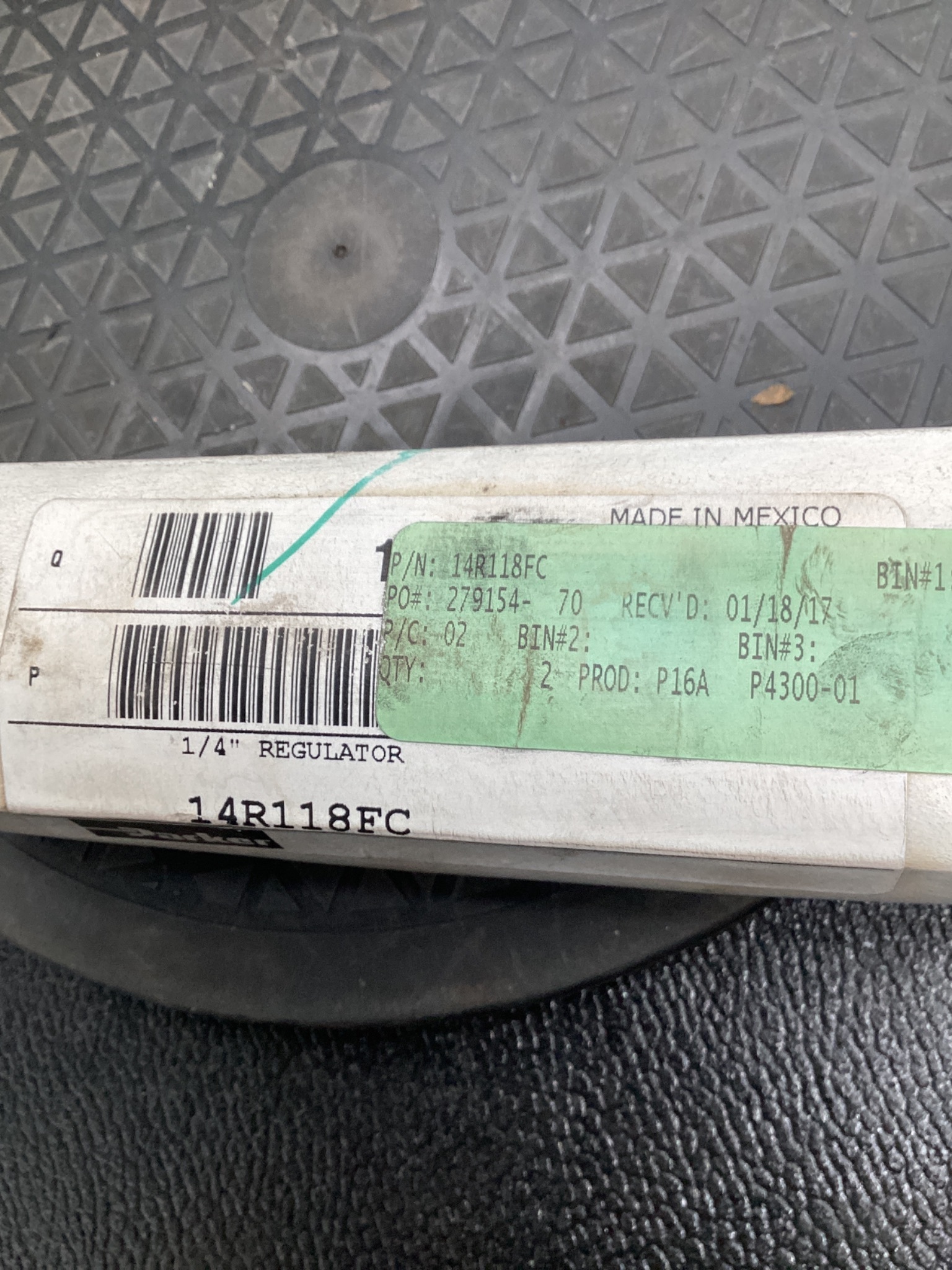 PARKER 14R118FC 1/4" Pneumatic Pressure Regulator NEW 4
