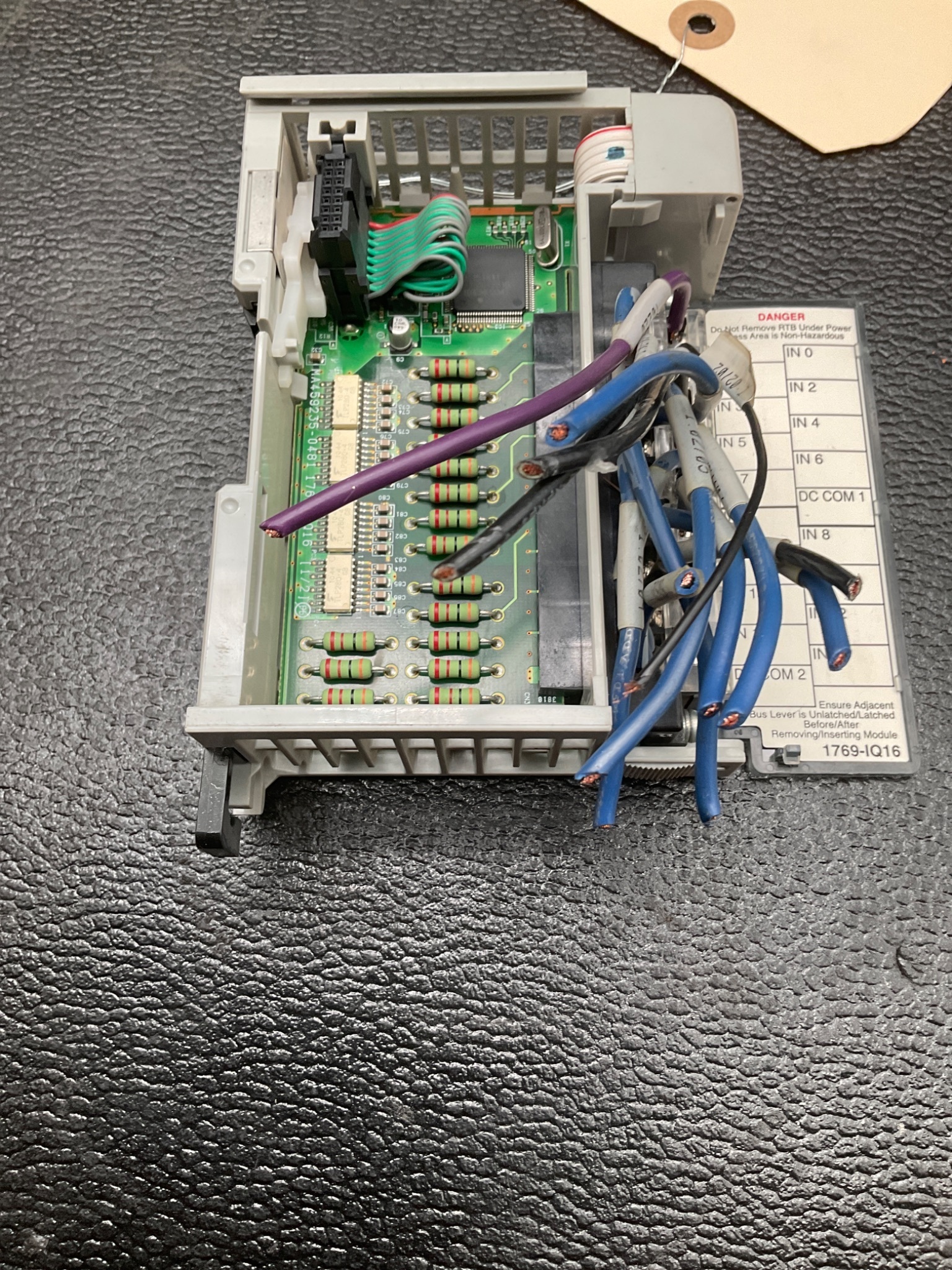 Allen-Bradley 1769-IQ16/A CompactLogix 16 Point DC Input Module USED 5