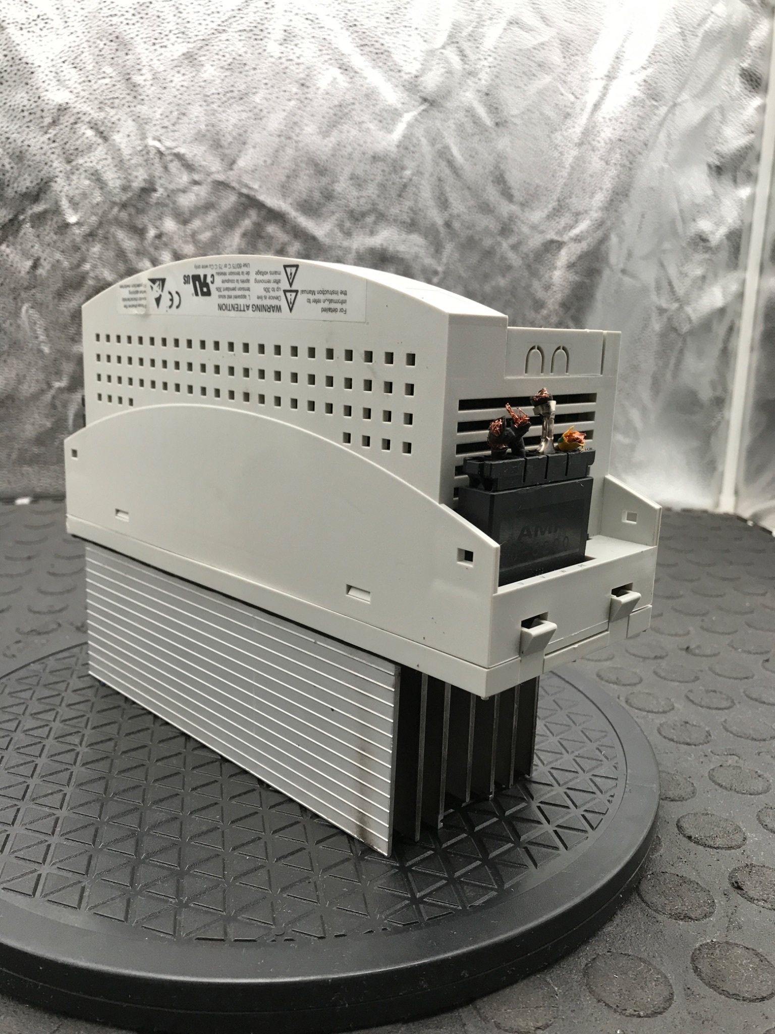 KUKA E93DA552I4B531 KSD1-16 Servo Drive Module USED 2