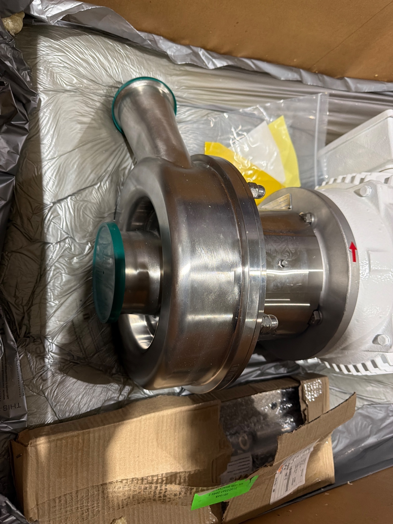 Sterling Electric TH0202PHA 20 HP 3 Phase Severe Duty Motor NEW 3