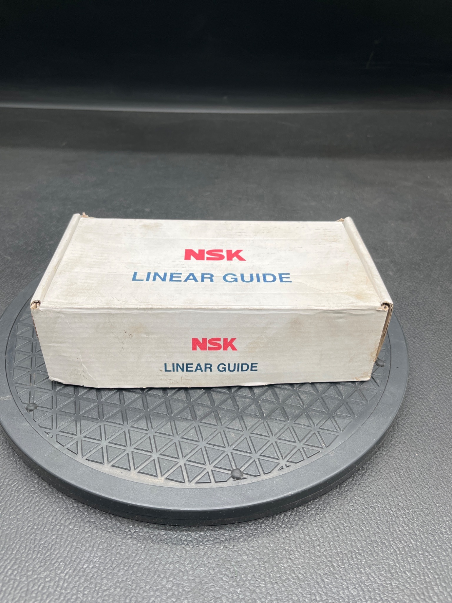 NSK NAH30EM Linear Guide Block NEW 0
