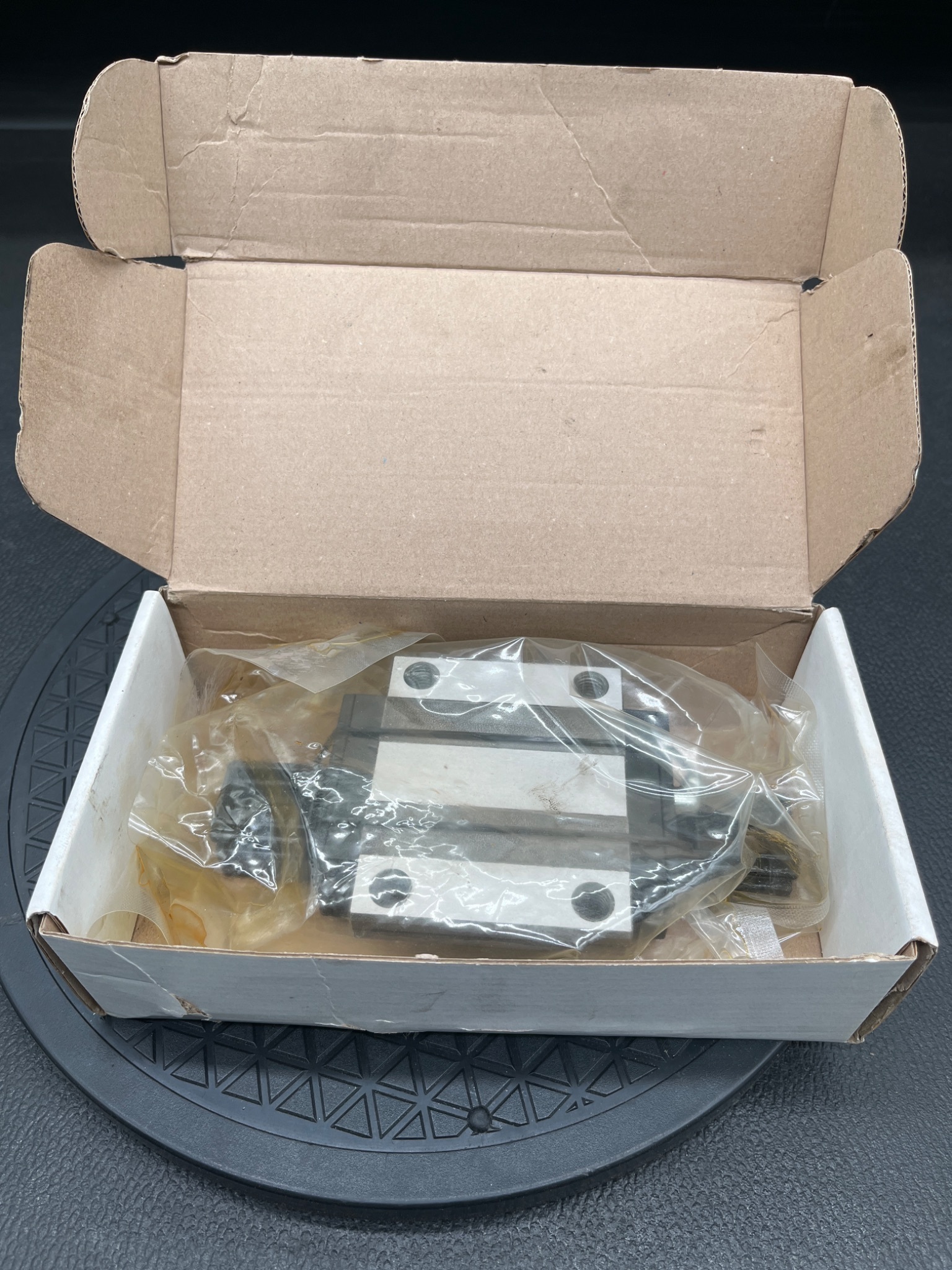 NSK NAH30EM Linear Guide Block NEW 4