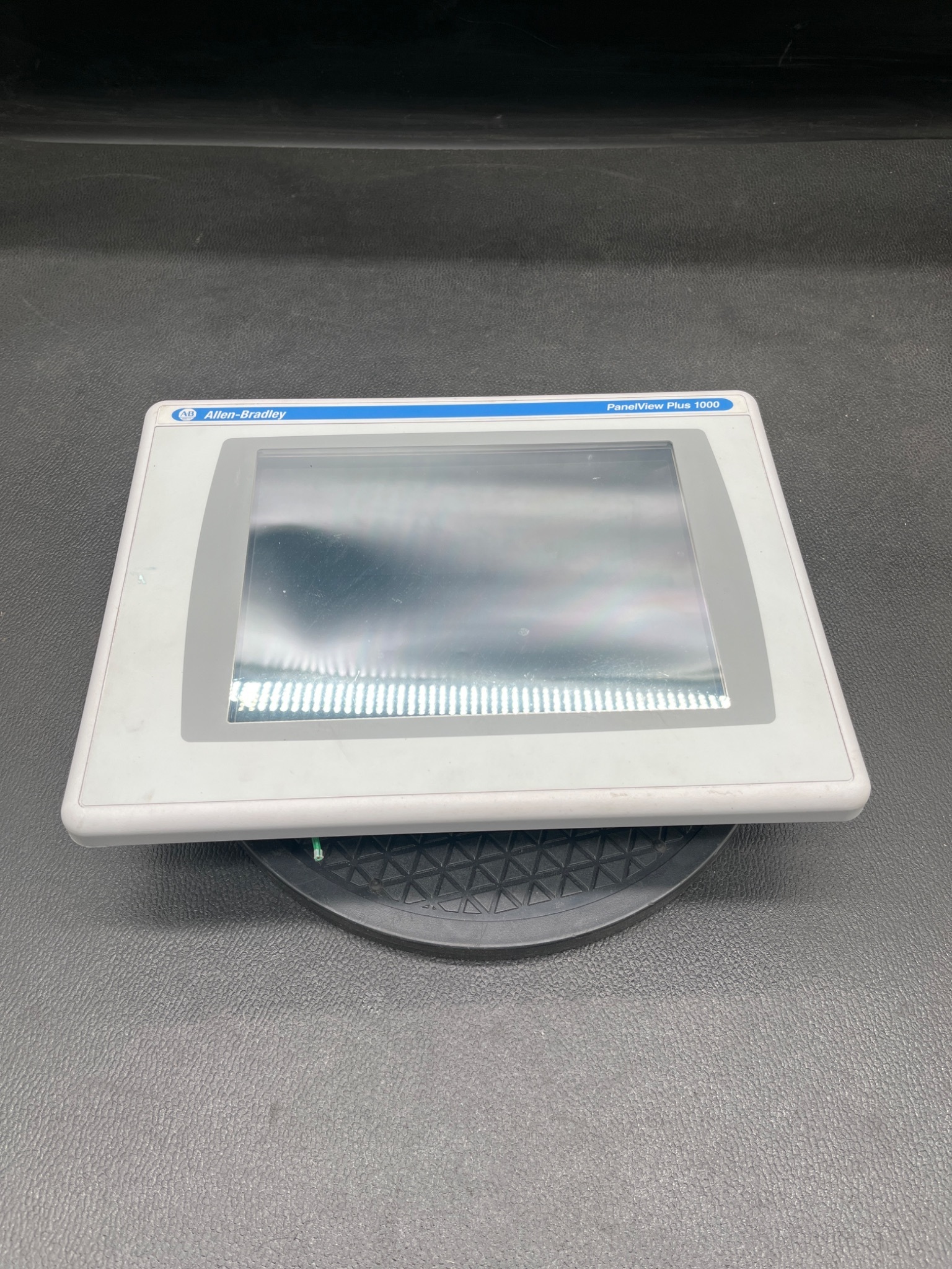 Allen-Bradley 2711P-T10C4D8 PanelView Plus 1000 Touch HMI USED 0