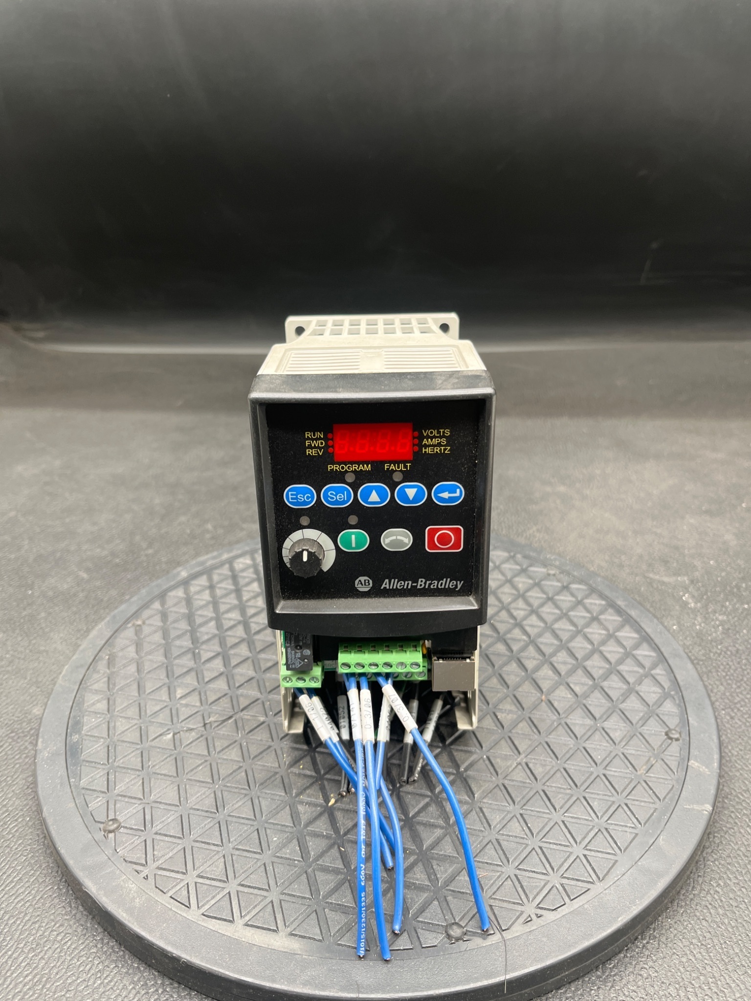 Allen‑Bradley 22A-D2P3N104 PowerFlex 4 AC Drive 1 HP USED 0