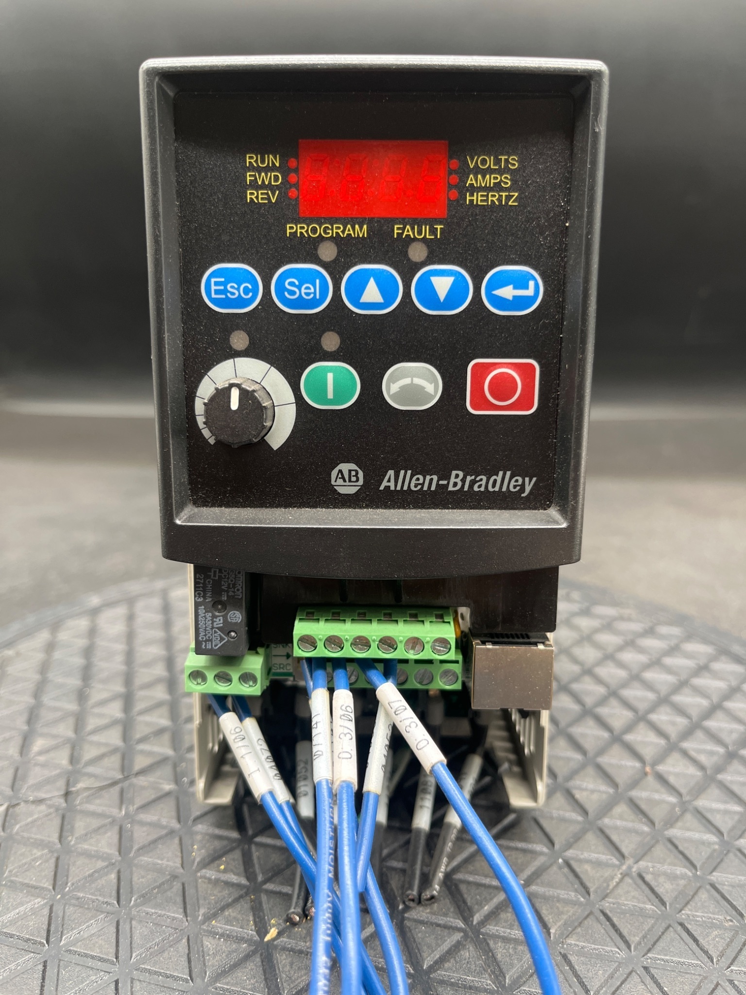 Allen‑Bradley 22A-D2P3N104 PowerFlex 4 AC Drive 1 HP USED 1