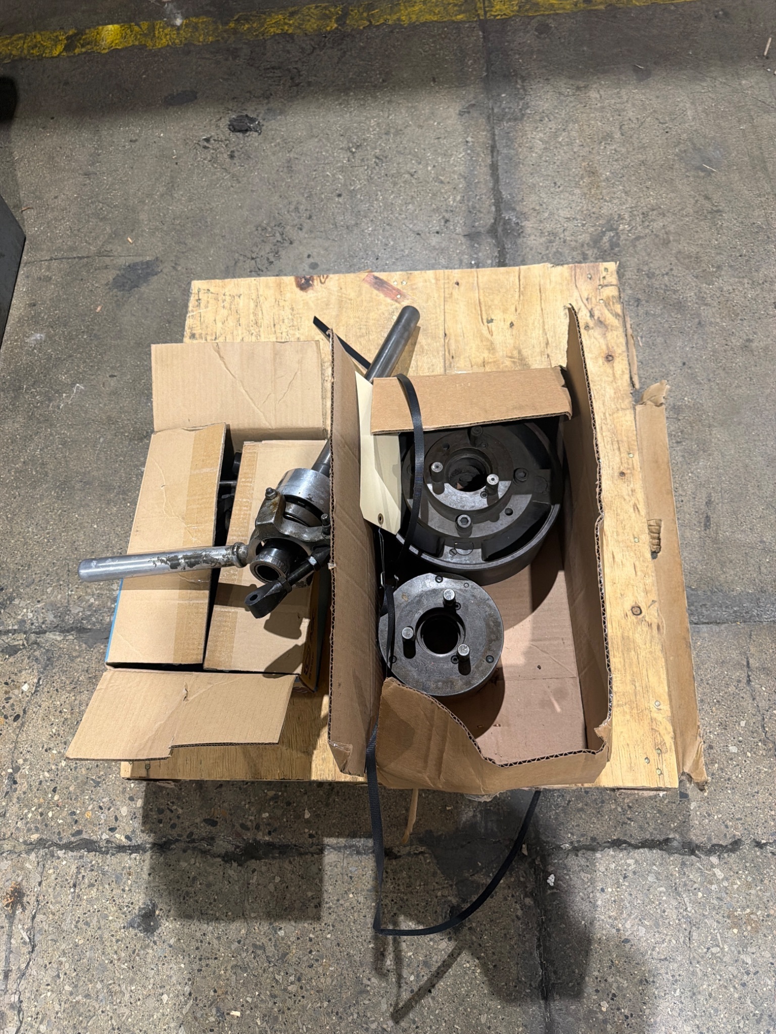 Supermax LG-1340 Engine Lathe 13" x 40" Manual Lathe USED 9