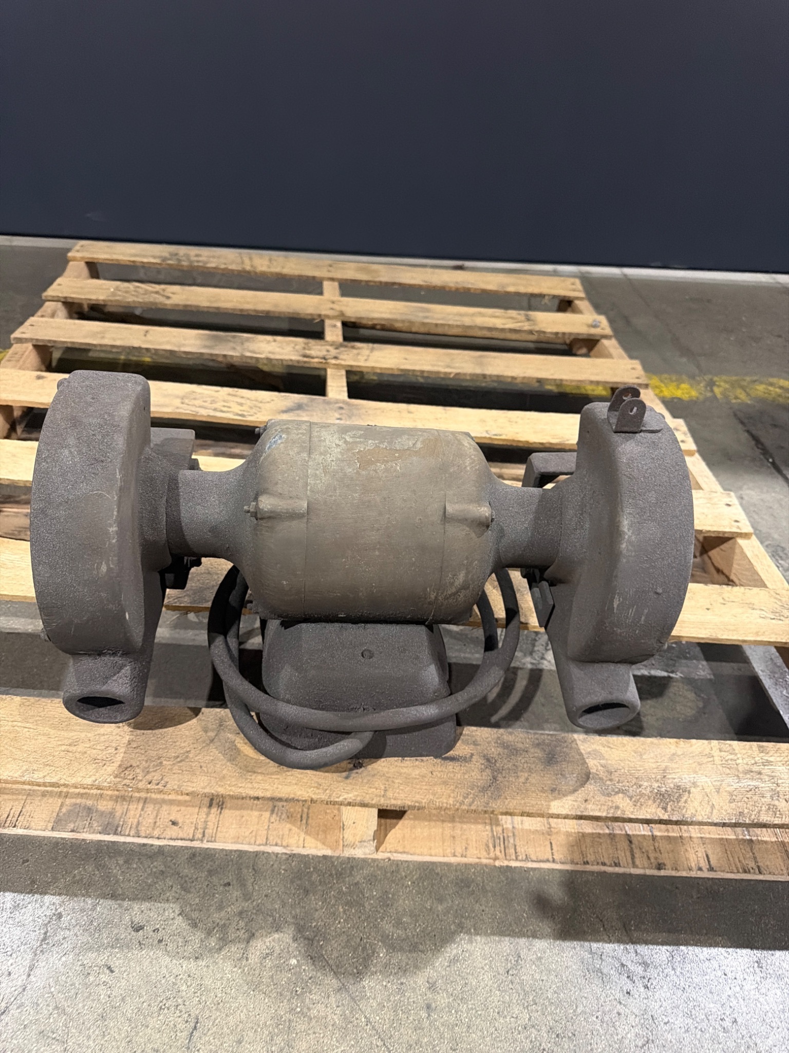 Dual Wheel Pedestal Grinder USED 0