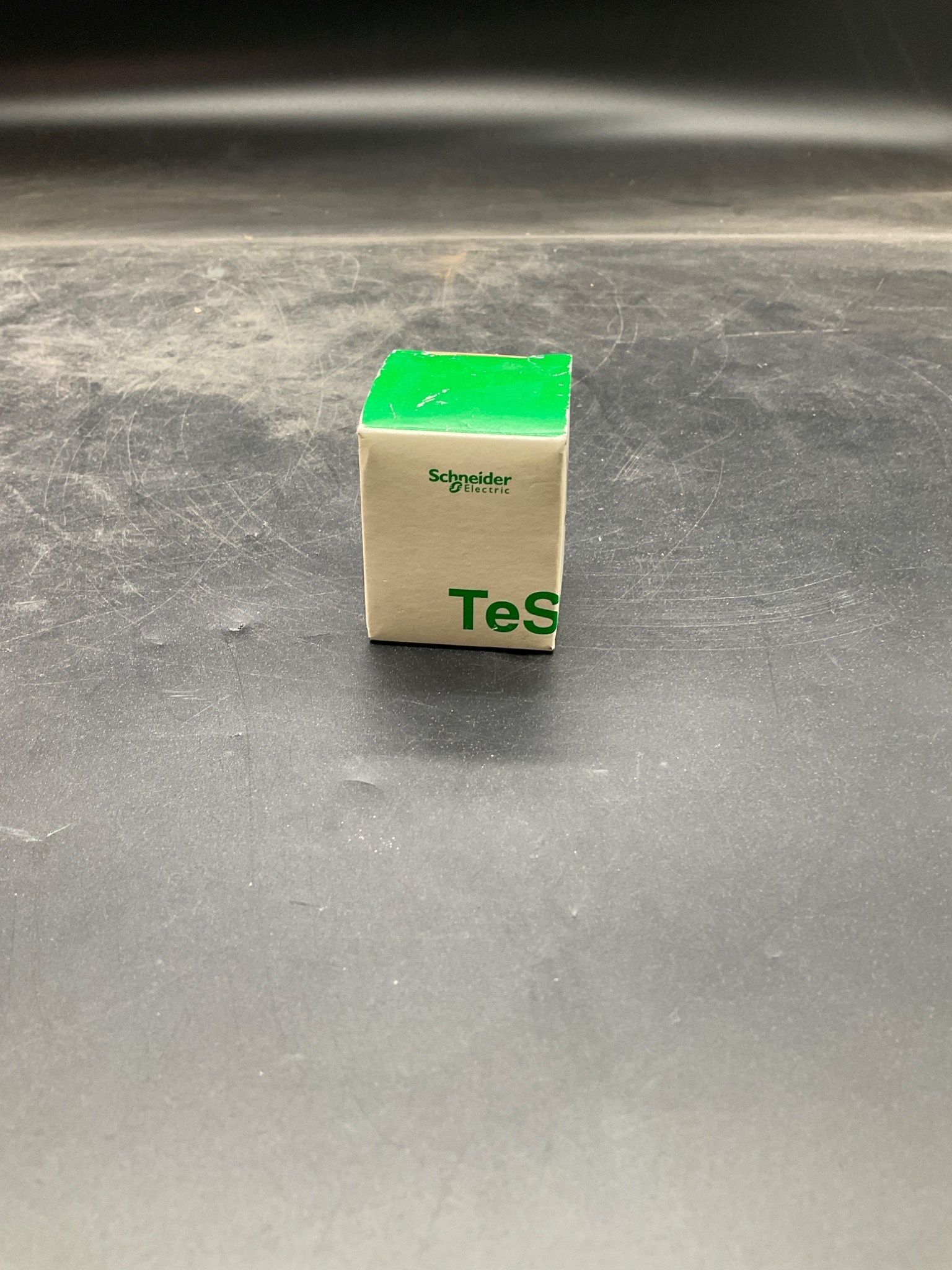 Schneider Electric LADN04 Auxiliary Contact Block (Lot Of 6) NEW 2