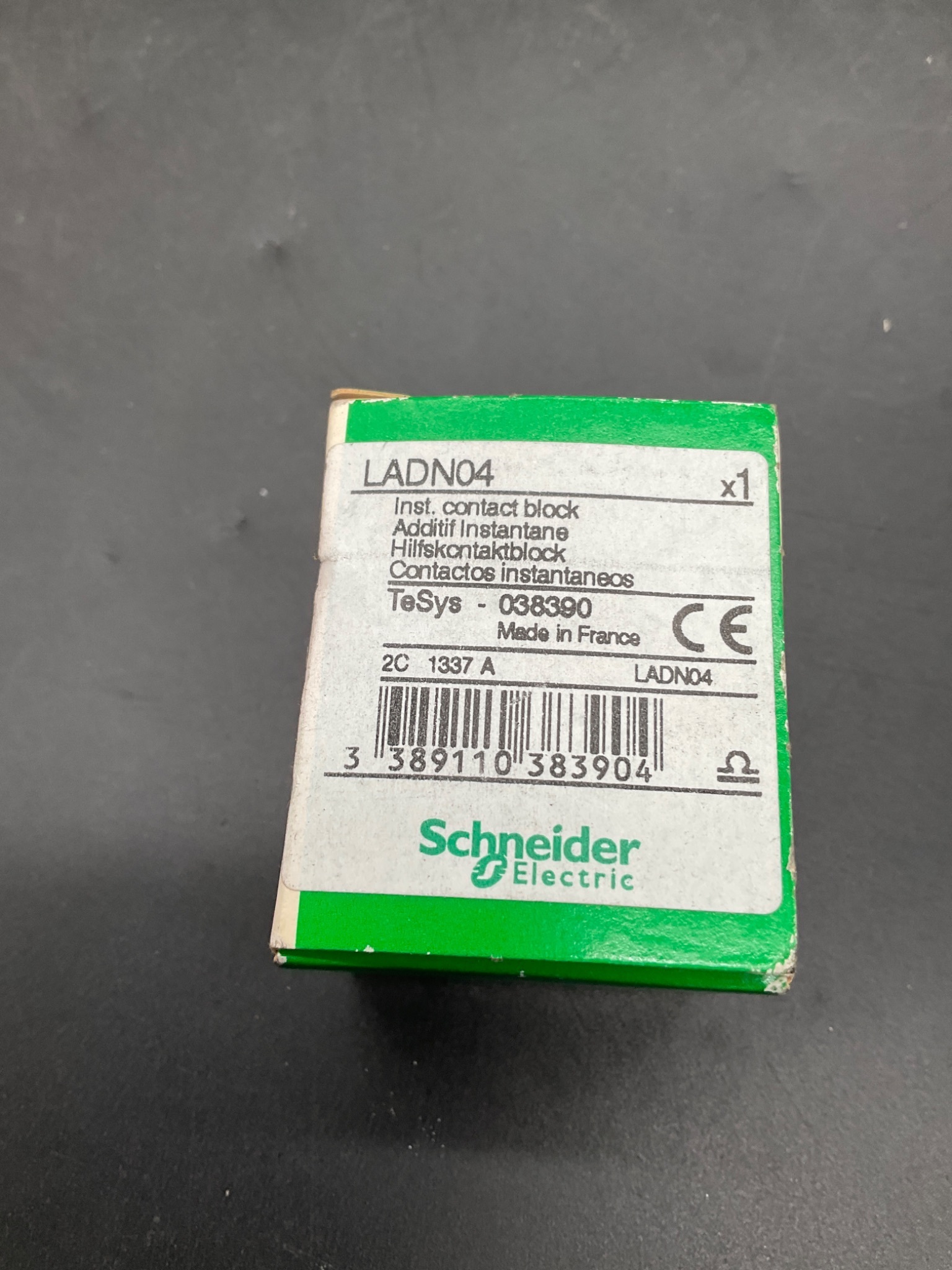 Schneider Electric LADN04 Auxiliary Contact Block (Lot Of 6) NEW 3