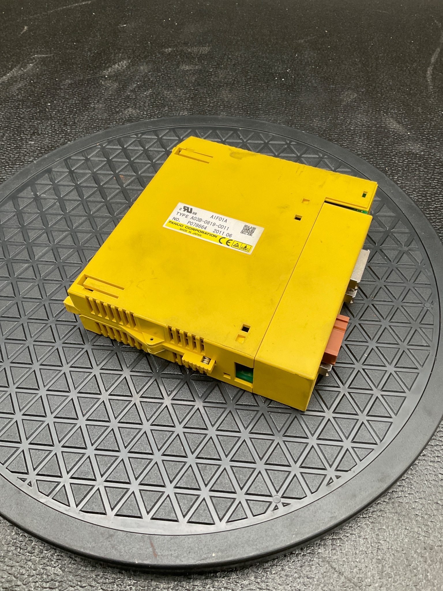 FANUC A03B-0819-C011 Robot I/O Interface Module USED 4
