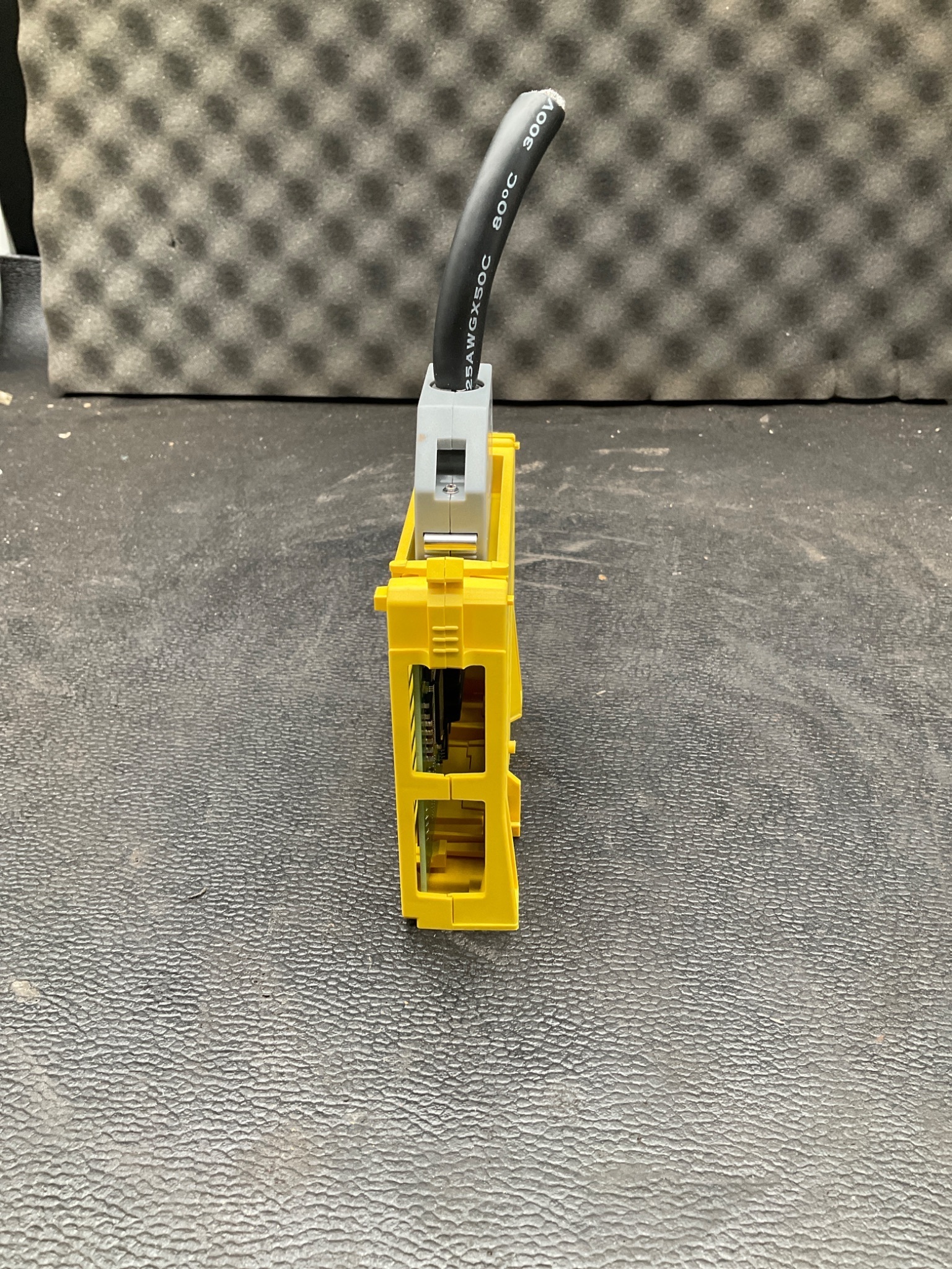 FANUC A03B-0824-C003 I/O Monitoring and Protection Module USED 5