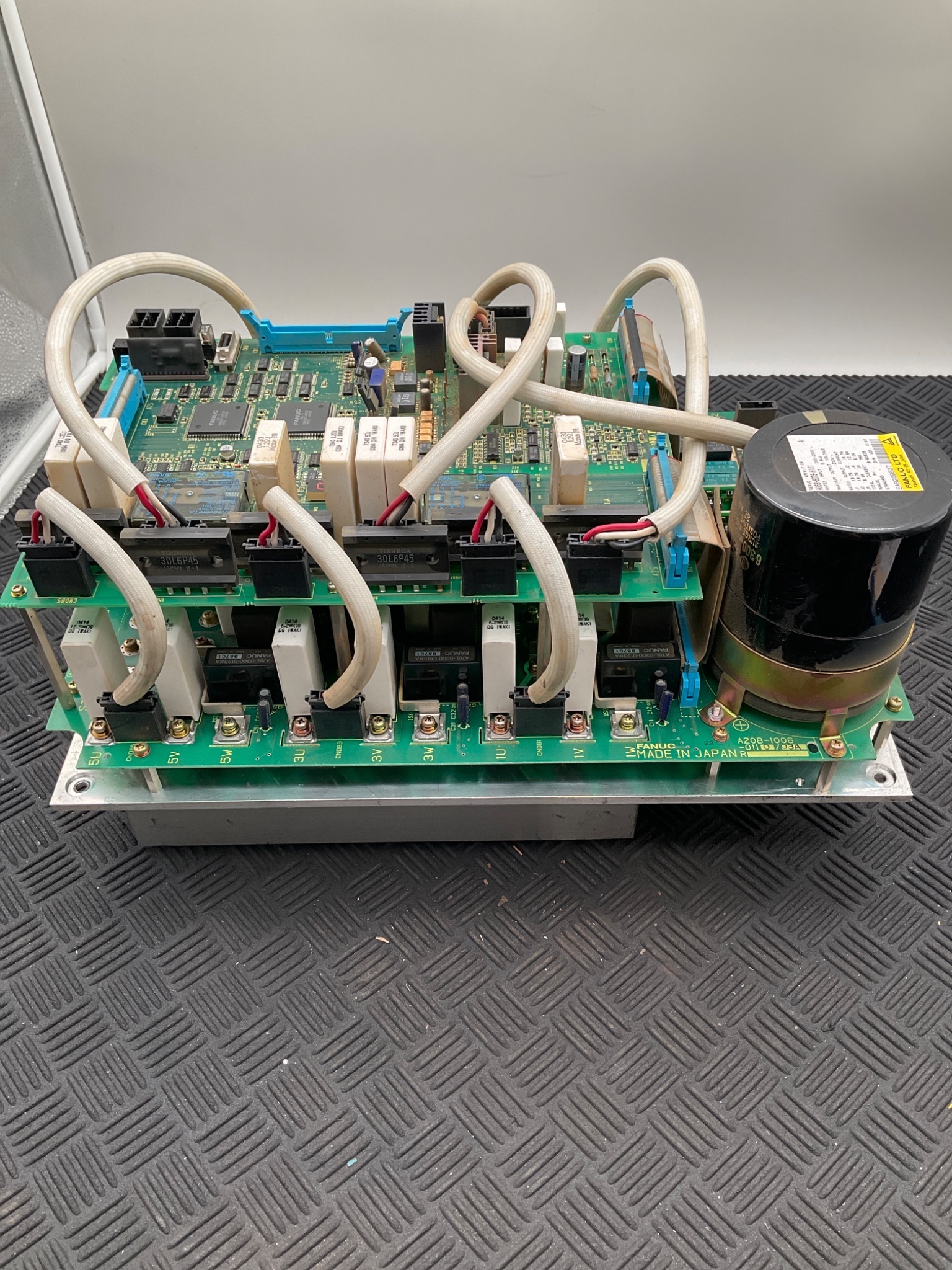 FANUC A06B-6076-H101 AC Servo Amplifier Power Unit Multi-Channel USED 5