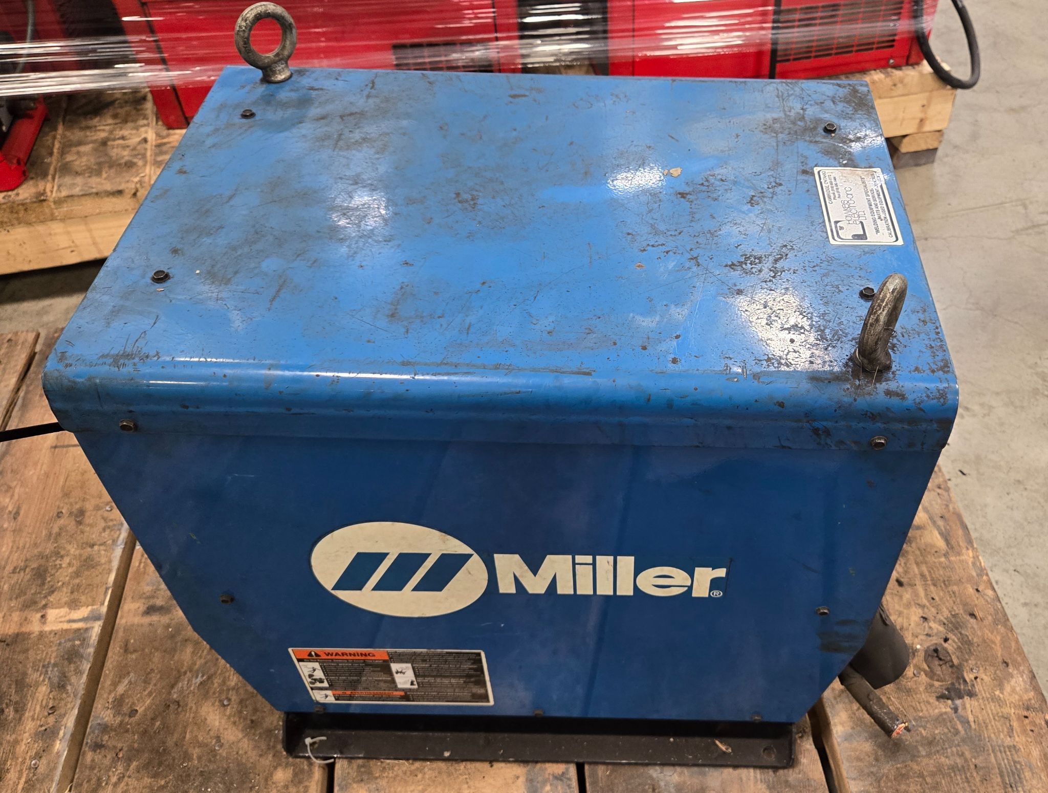 MILLER AUTO AXCESS 300 WELDER USED 1
