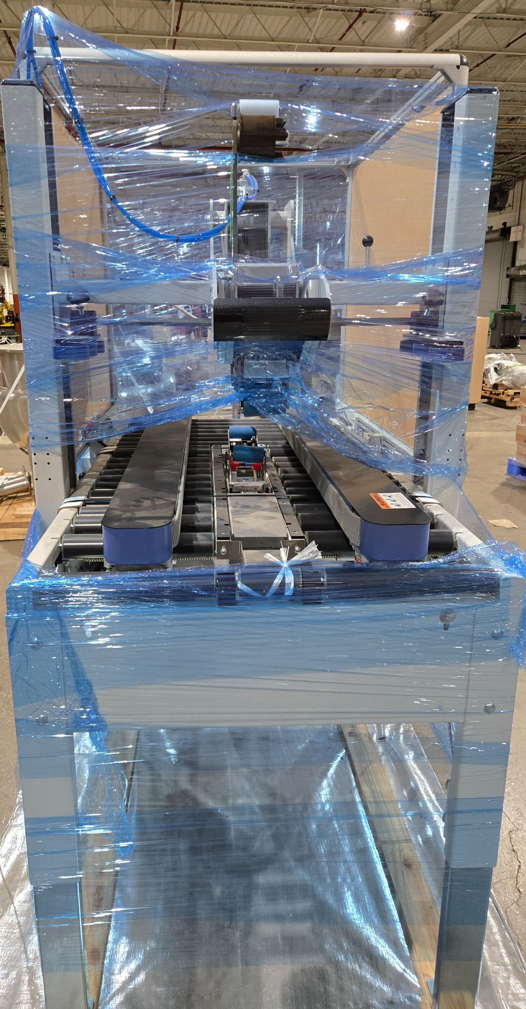 INTERPACK UA262024-SB CASE SEALING MACHINE 115V NEW 2