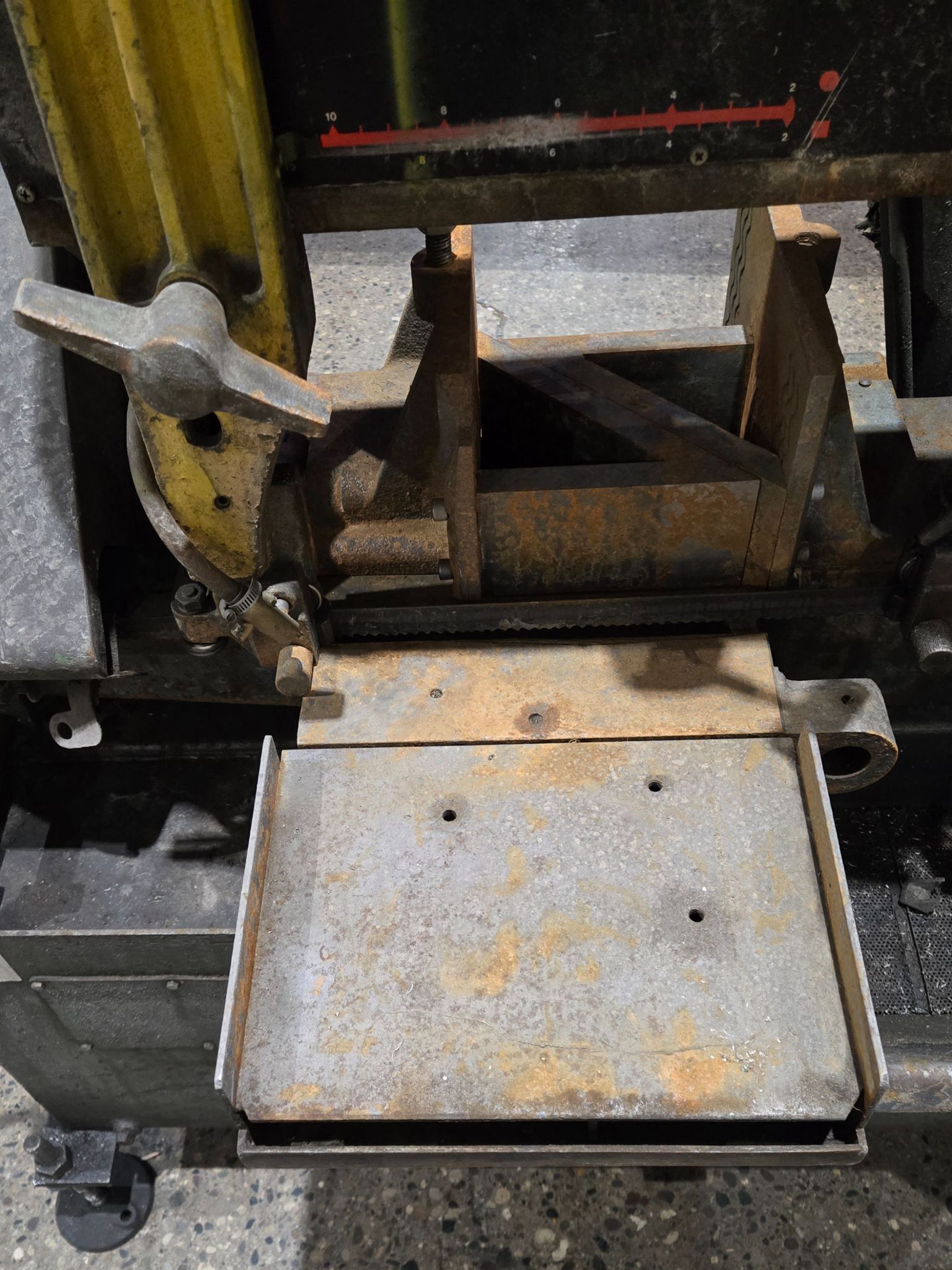 KYSOR JOHNSON H250-SA HORIZONTAL BAND SAW 3 PH 4 POLE USED 3