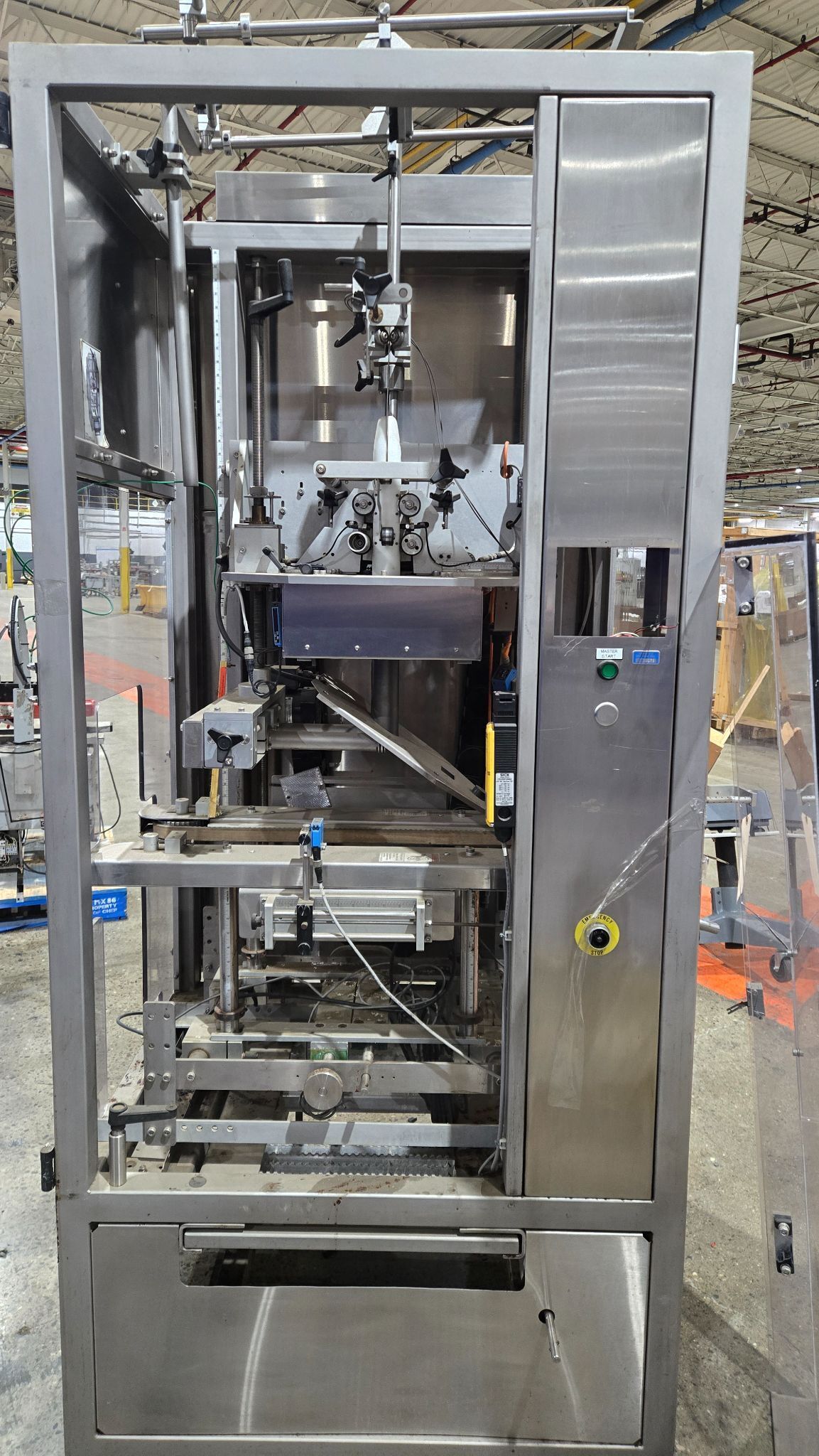 ACCRAPLY VF350 Vertical Form Fill Seal Packaging Machine USED/AS-IS 1