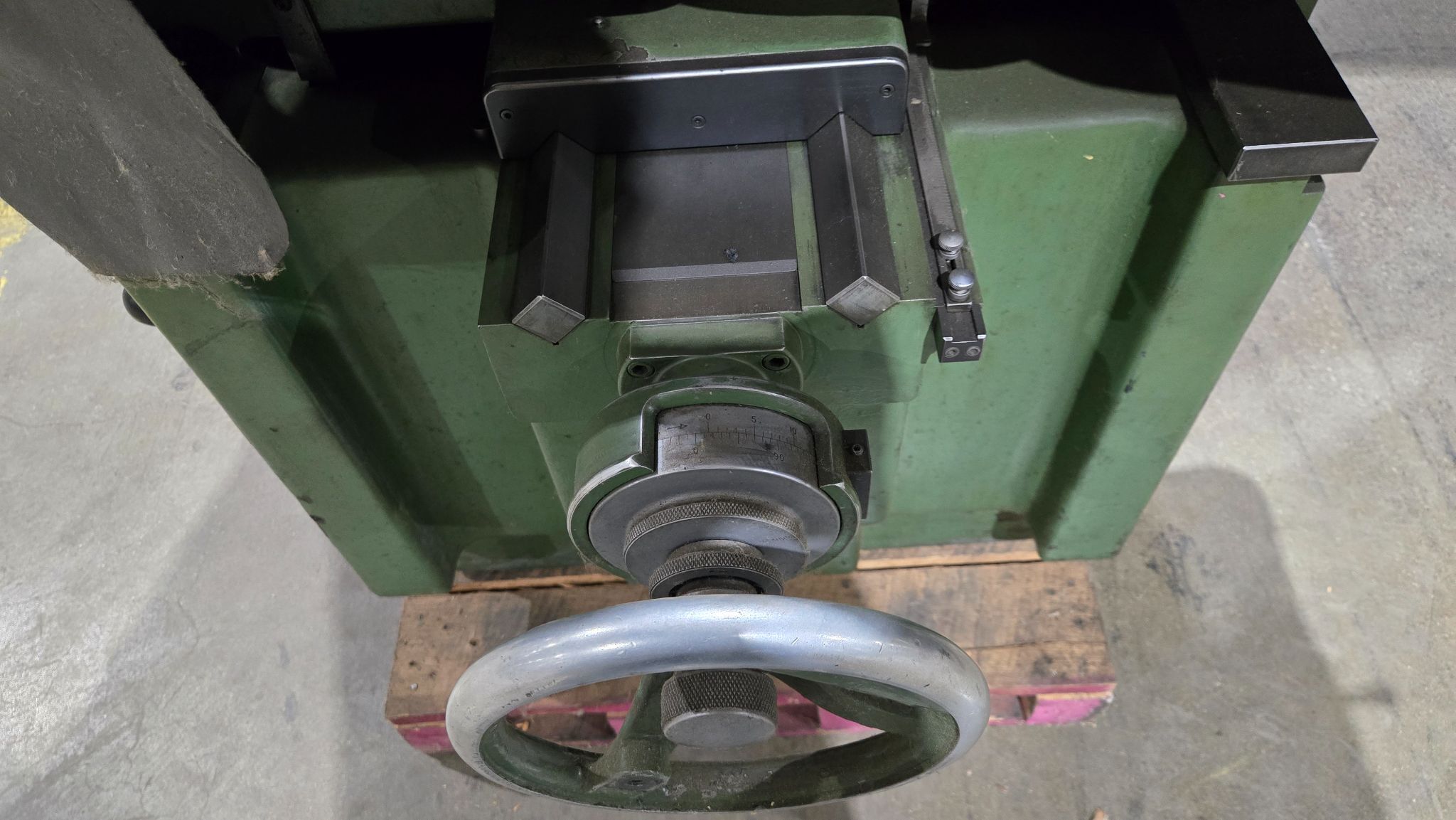 MOORE #3 JIG GRINDER USED 6