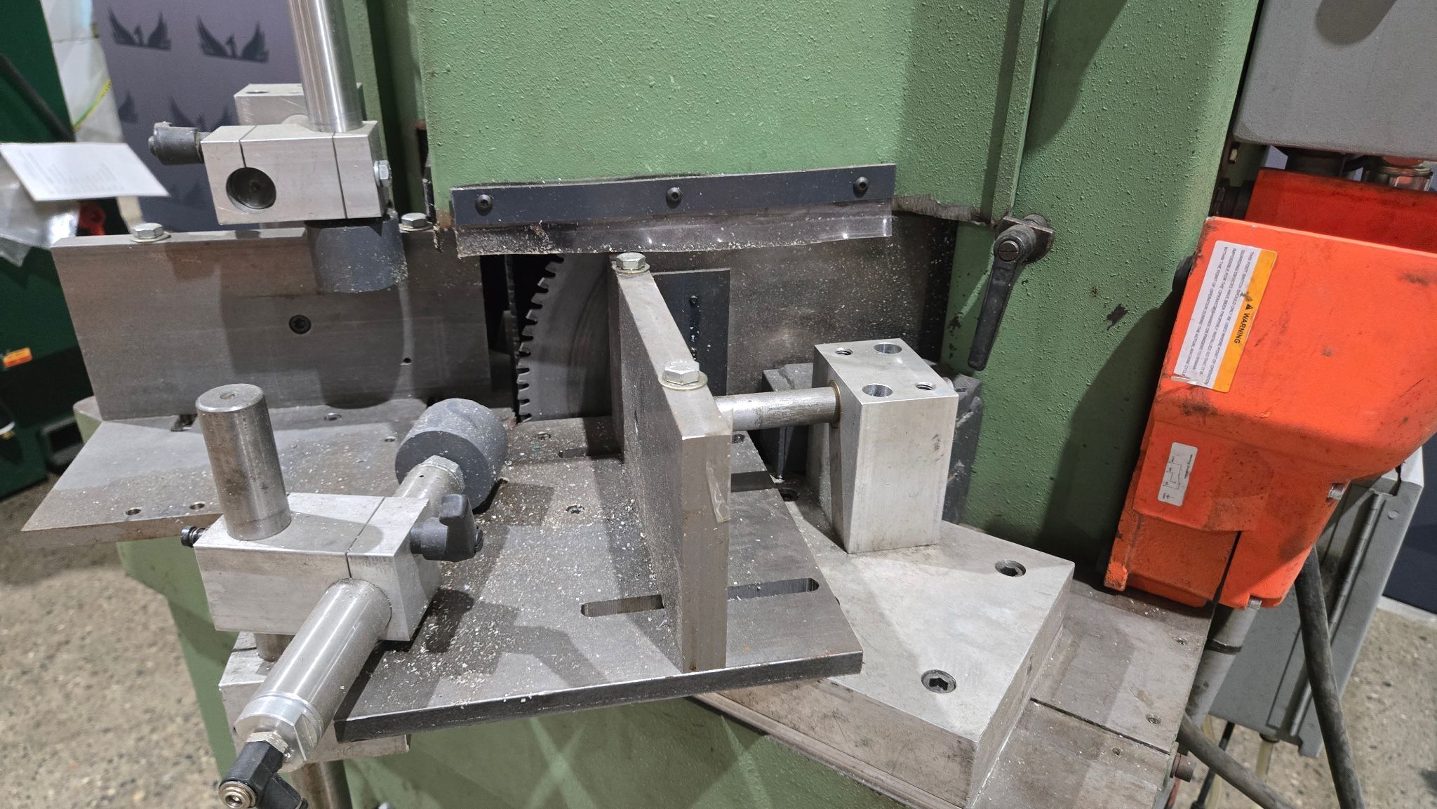 AMP T-350 Double Mitre Saw USED 6