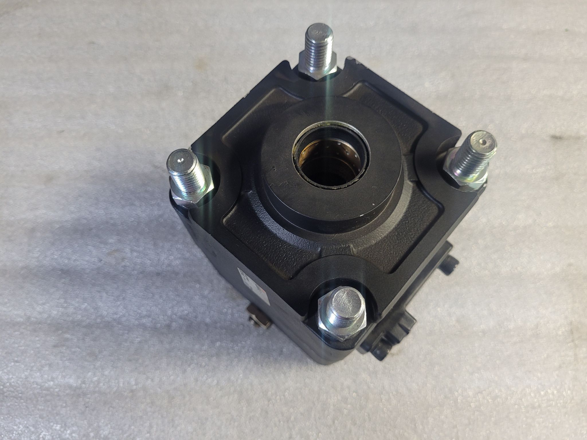 SMC CLA80-E Clamp Cylinder USED 2