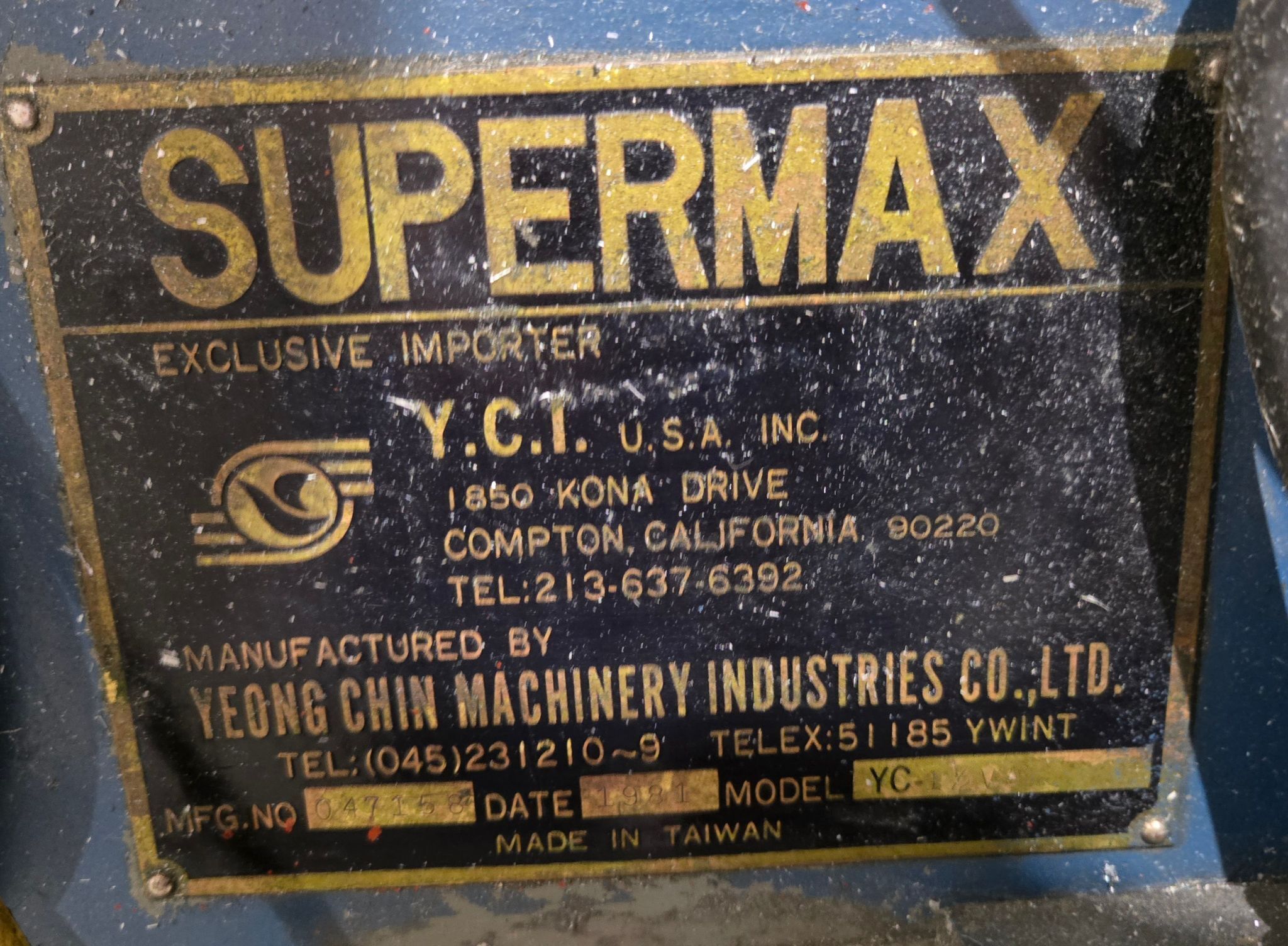 YCI SUPERMAX 047158 Vertical Mill USED 12
