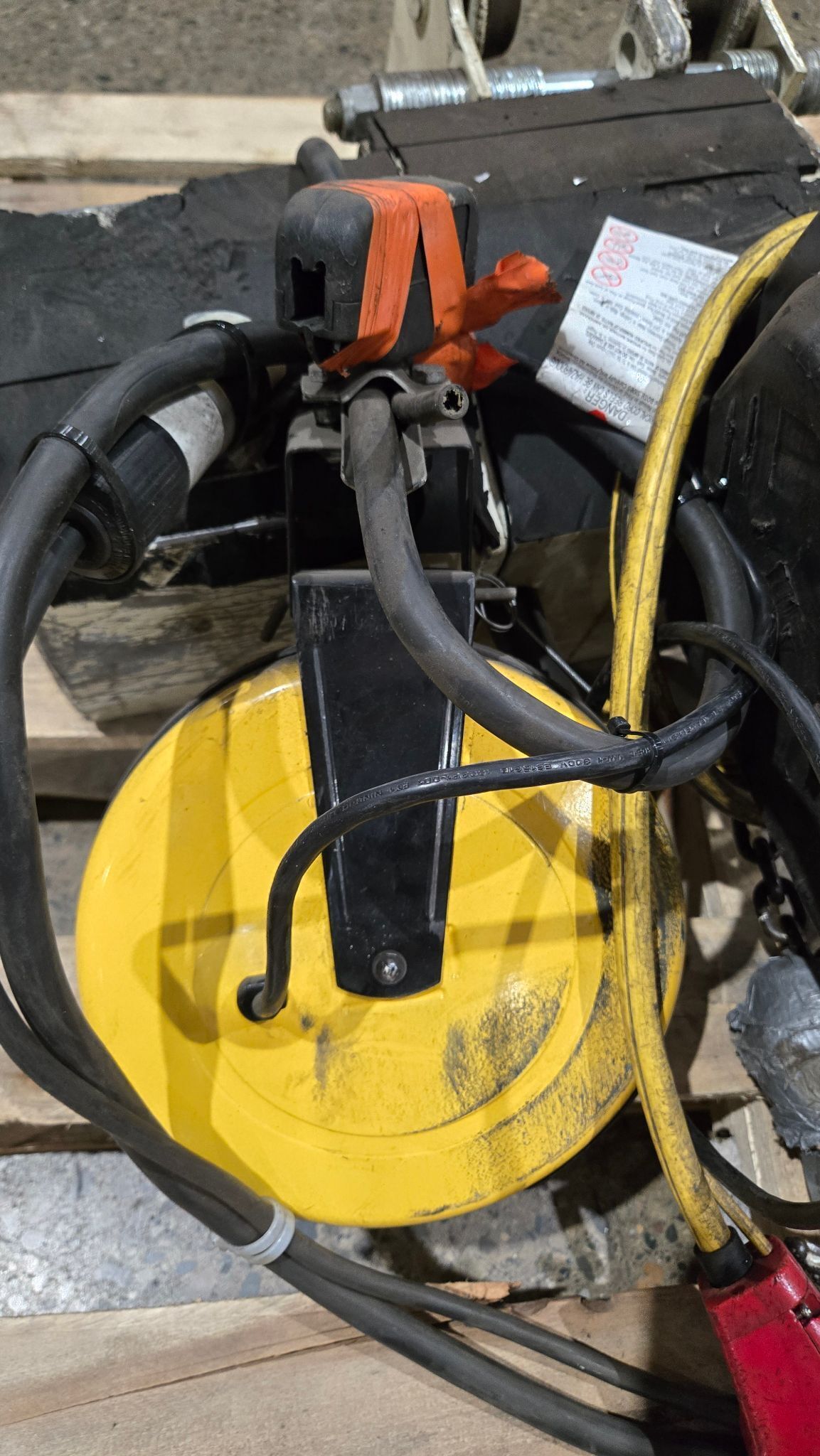 COFFING JLCET2016-3-10 1 TON RAIL MOUNTED CHAIN HOIST USED 1