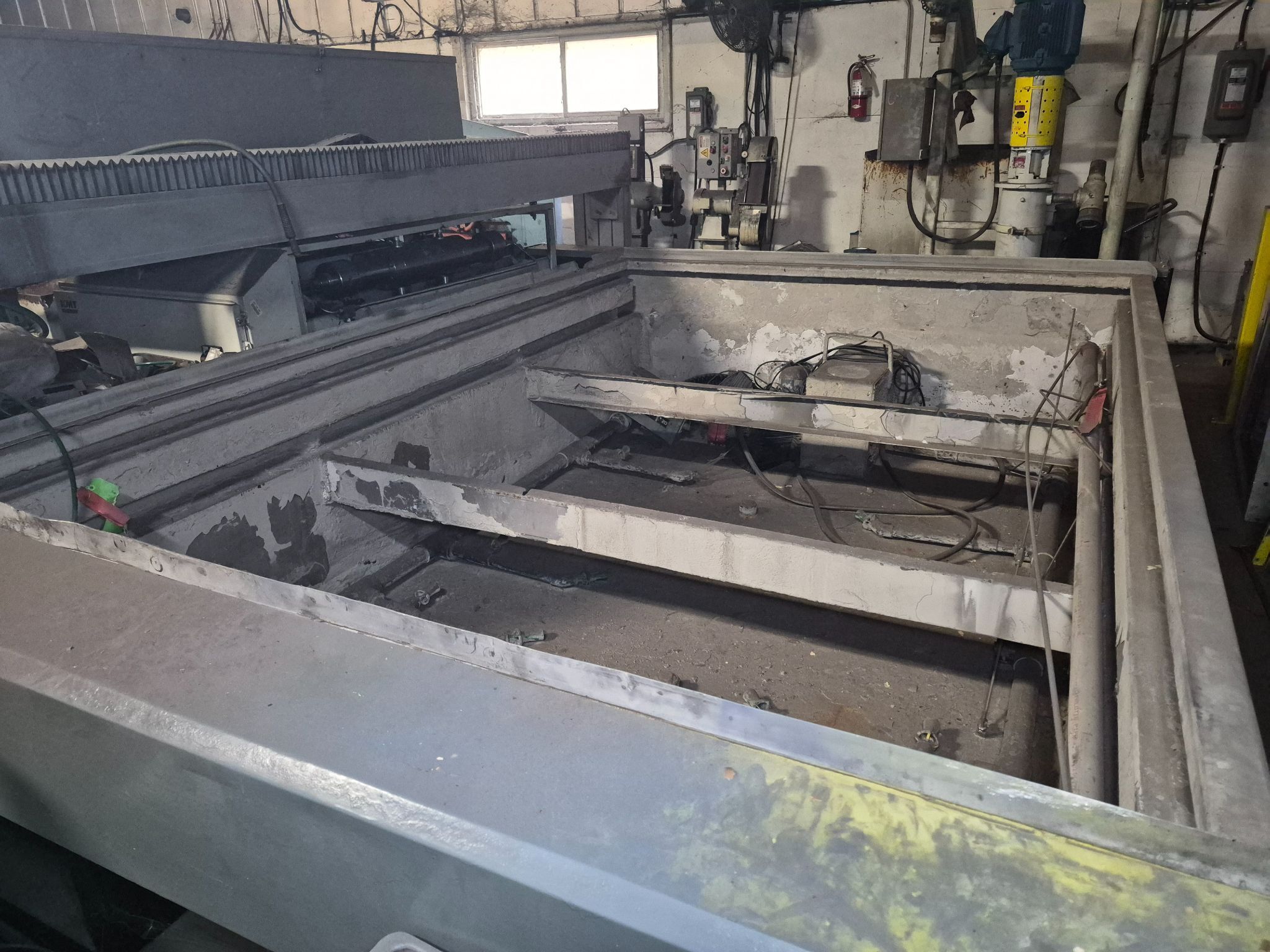 A&V WATERJET F302013A CNC Waterjet w/ KMT Pump & Ebbco Modules USED AS-IS 1