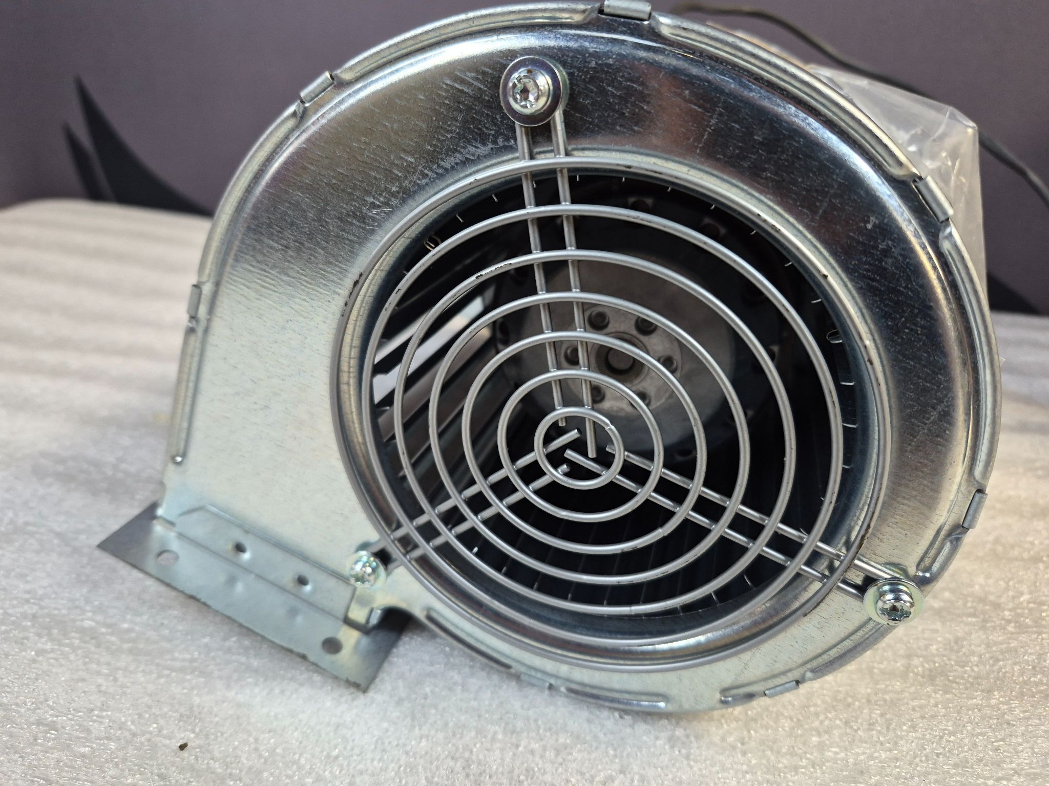 SIEMENS 6SN1162-0BA02-0AA2 SINAMICS Cooling Fan Motor Assembly - USED 2