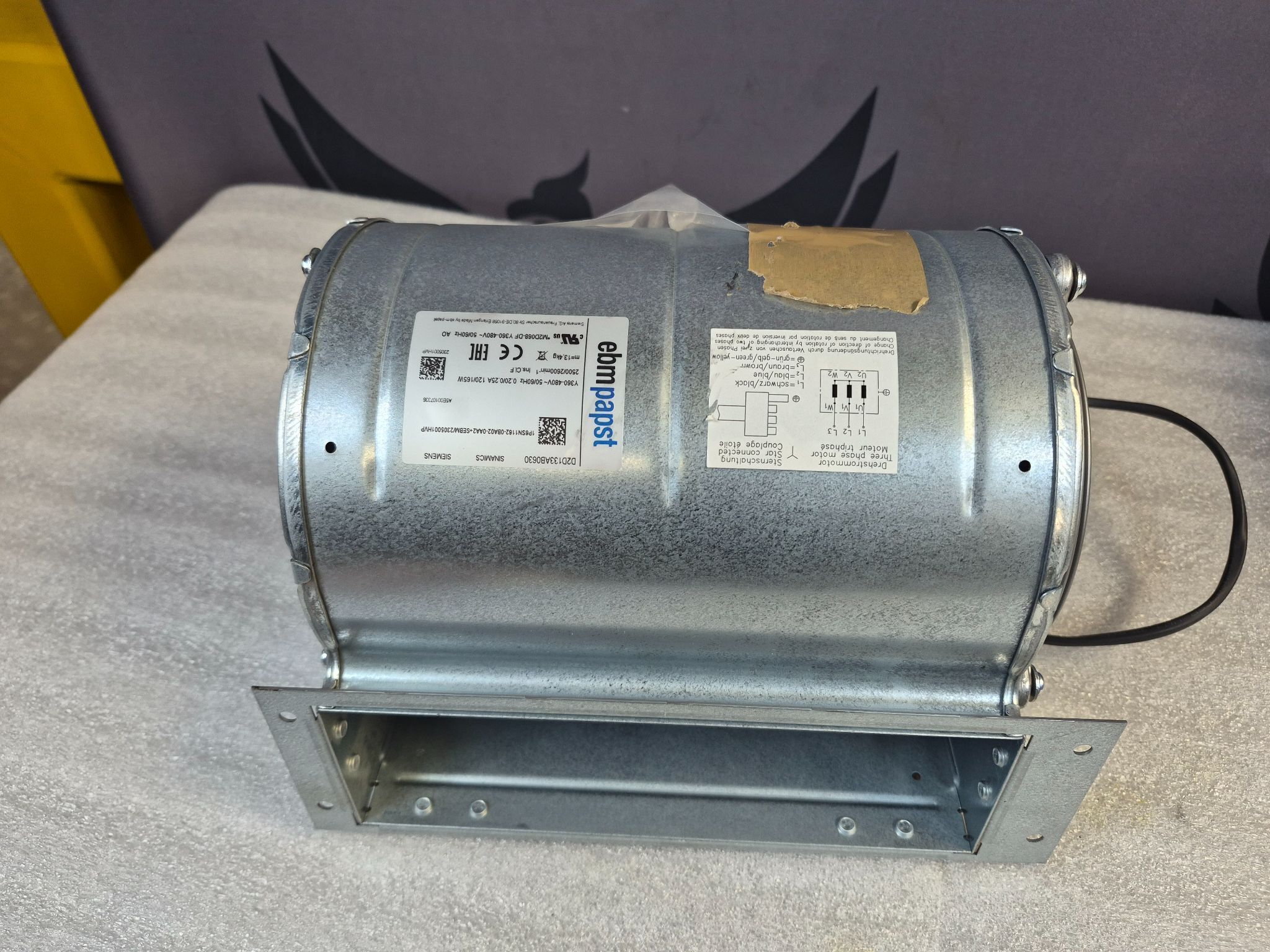 SIEMENS 6SN1162-0BA02-0AA2 SINAMICS Cooling Fan Motor Assembly - USED 3
