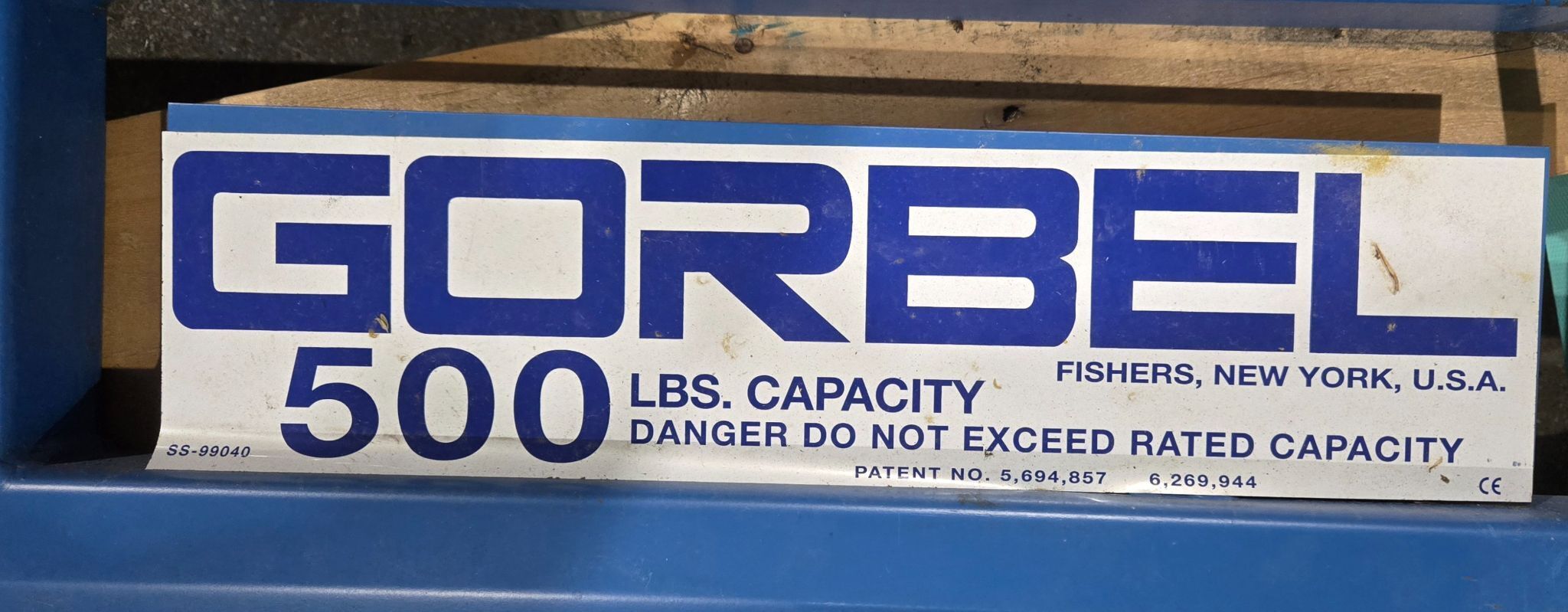 GORBEL SS-99040 500 lb Capacity Pedestal Jib Crane USED 6