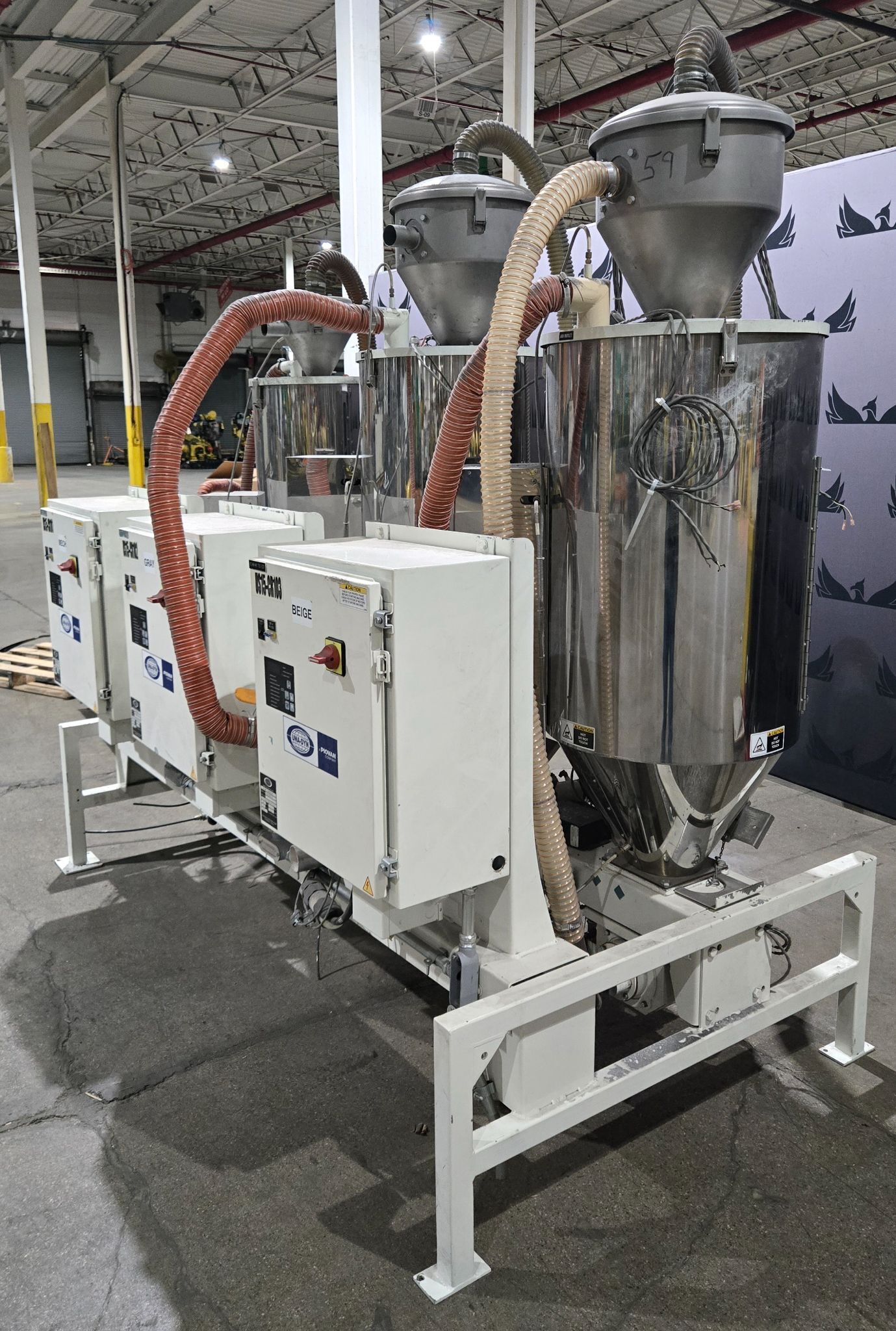 UNA-DYN FC-XMH Triple Hopper Drying & Conveying System USED 2