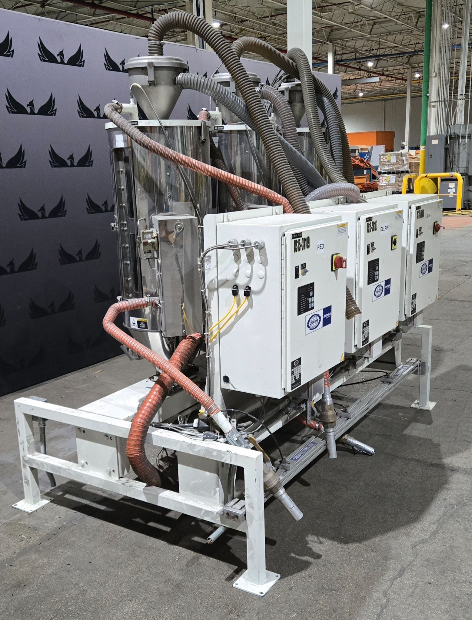 UNA-DYN FC-XMH Triple Hopper Resin Drying & Conveying System USED 2