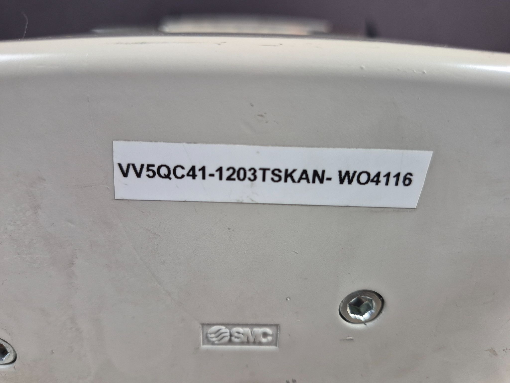 SMC VV5QC41-1203TSKAN Manifold Assembly w/ (5) VQC4101-51 & EX260-SIL1 IO-Link USED 5