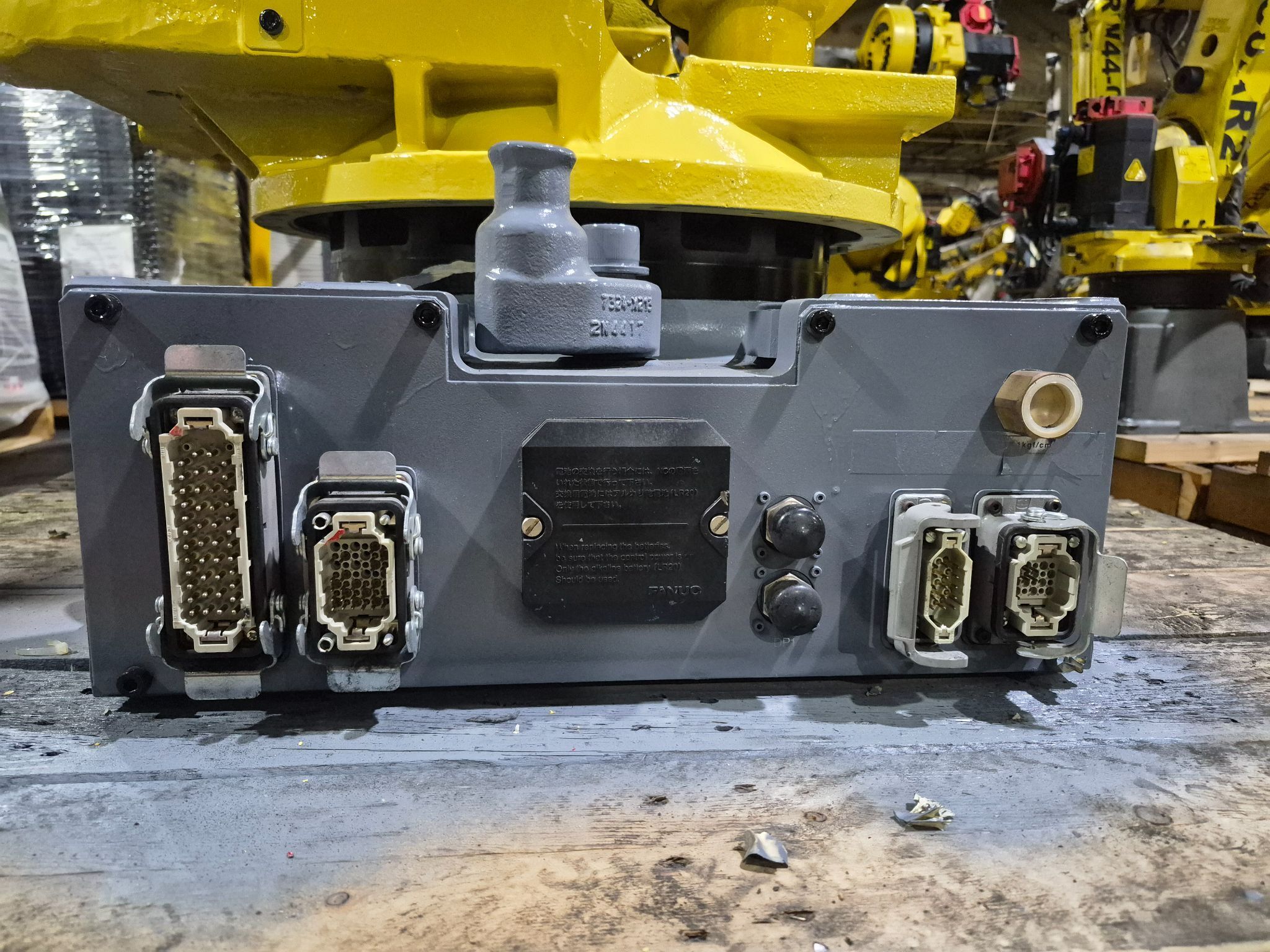 FANUC R-2000iB/210F Complete w/ R-30iB Controls REFURBISHED 4