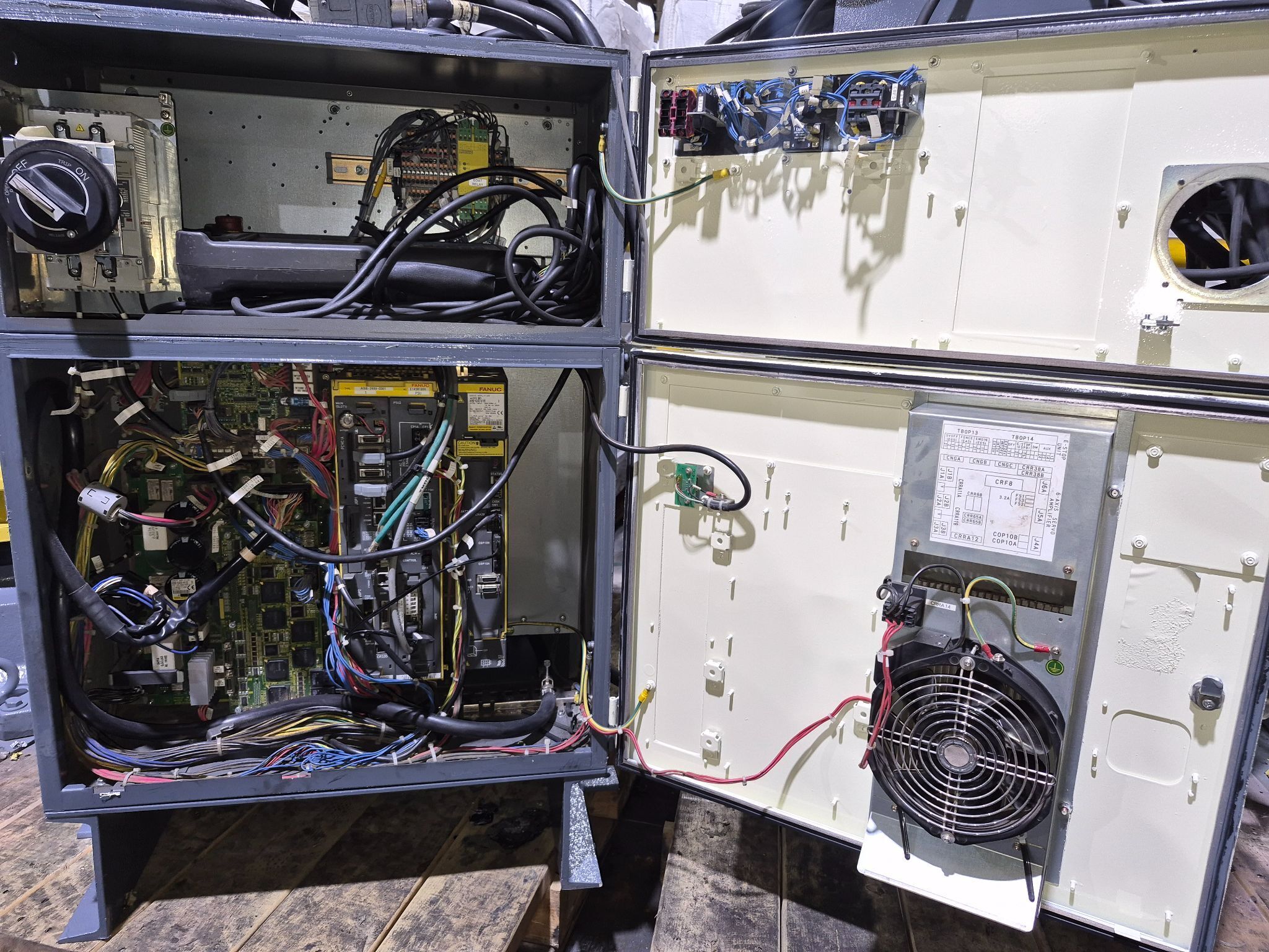 FANUC R-2000iB/210F Complete w/ R-30iB Controls USED 7