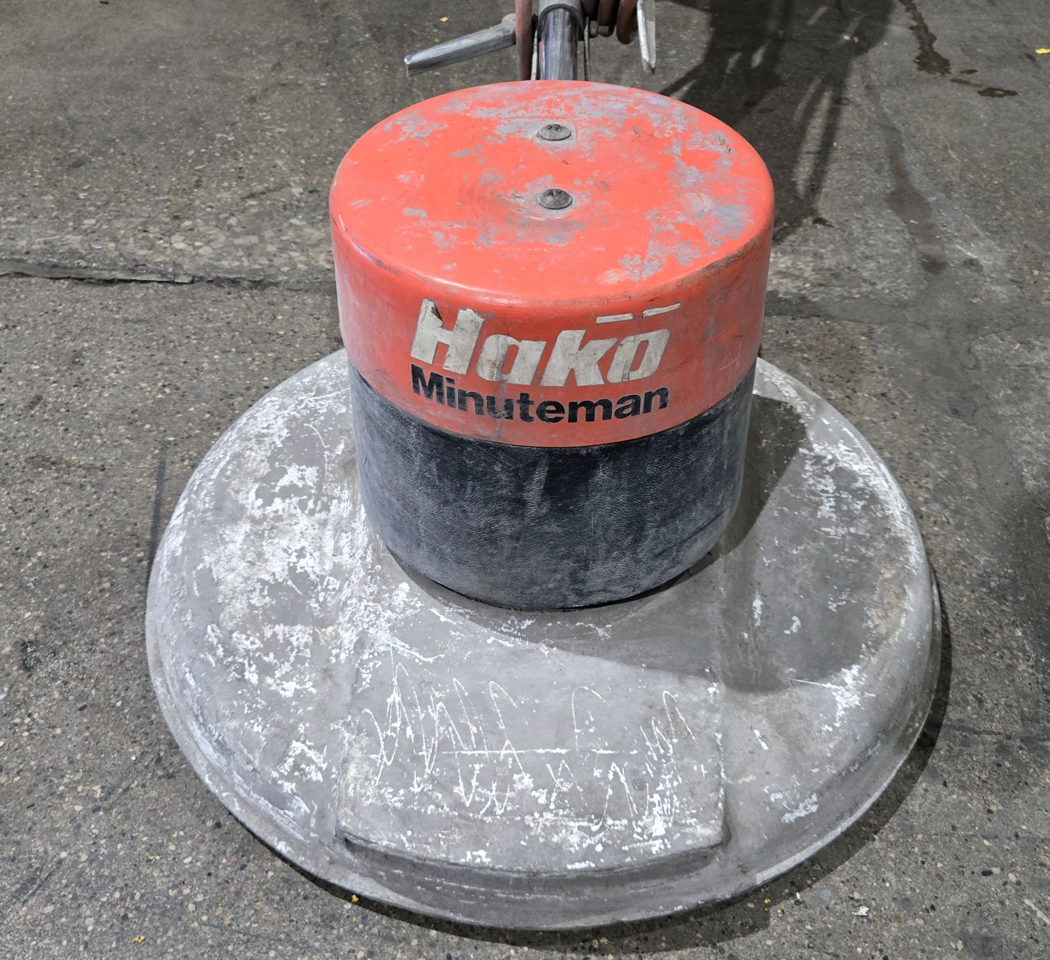 HAKO MINUTEMAN MC830534 Floor Buffer Burnisher 20in USED 1