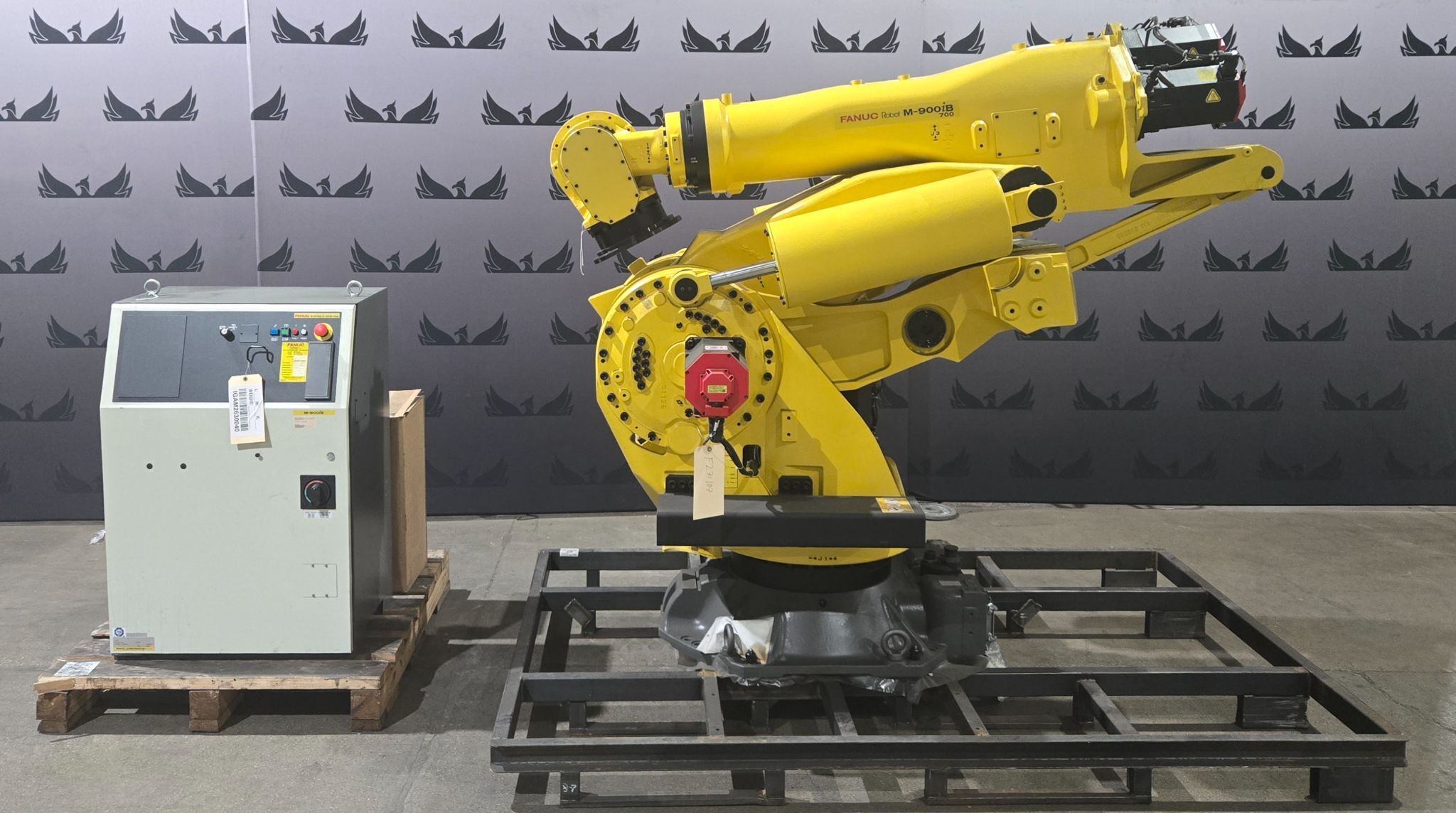 FANUC M-900iB/700 Complete with R-30iB Plus Controller NEW 0
