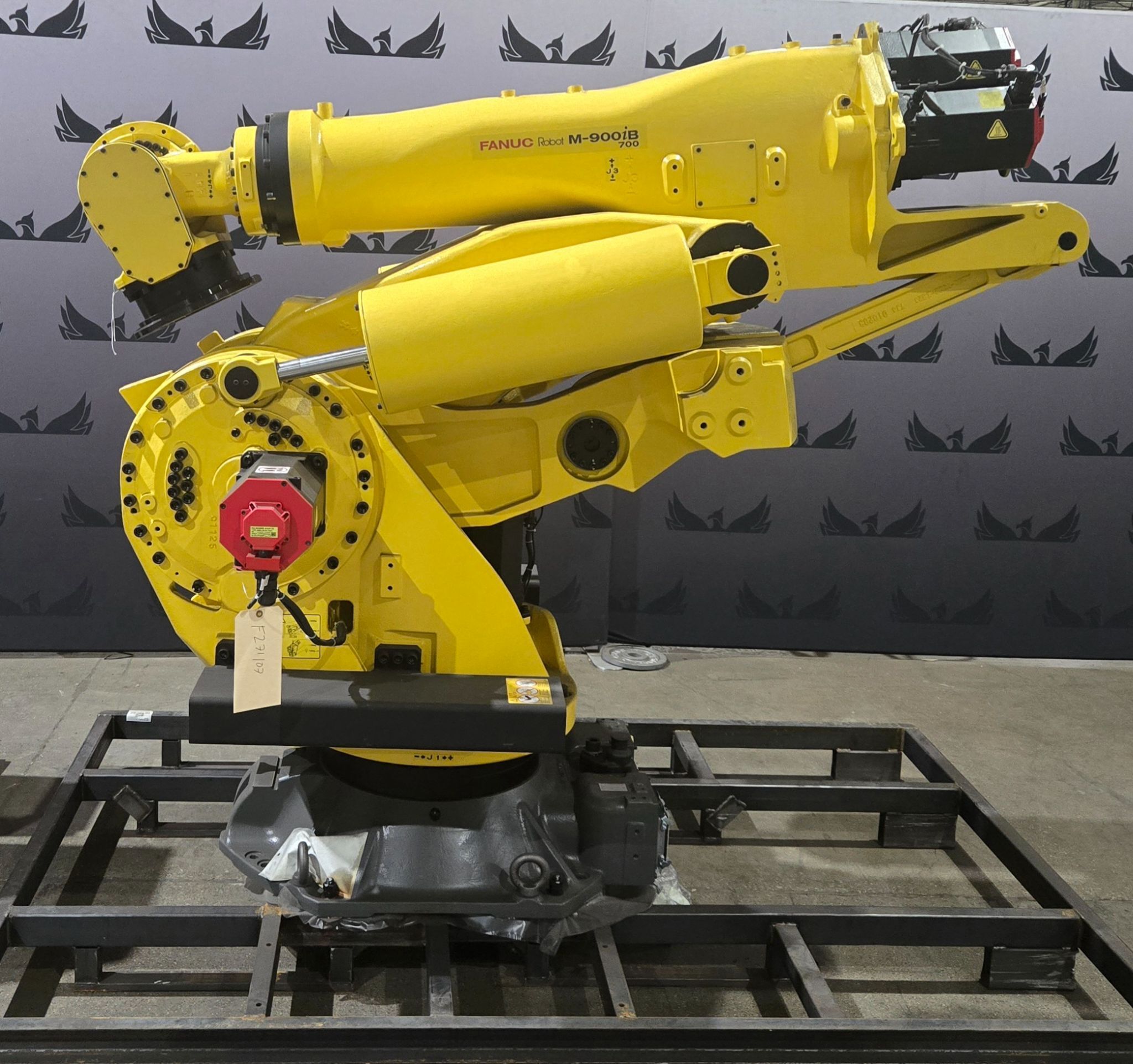 FANUC M-900iB/700 Complete with R-30iB Plus Controller NEW 1