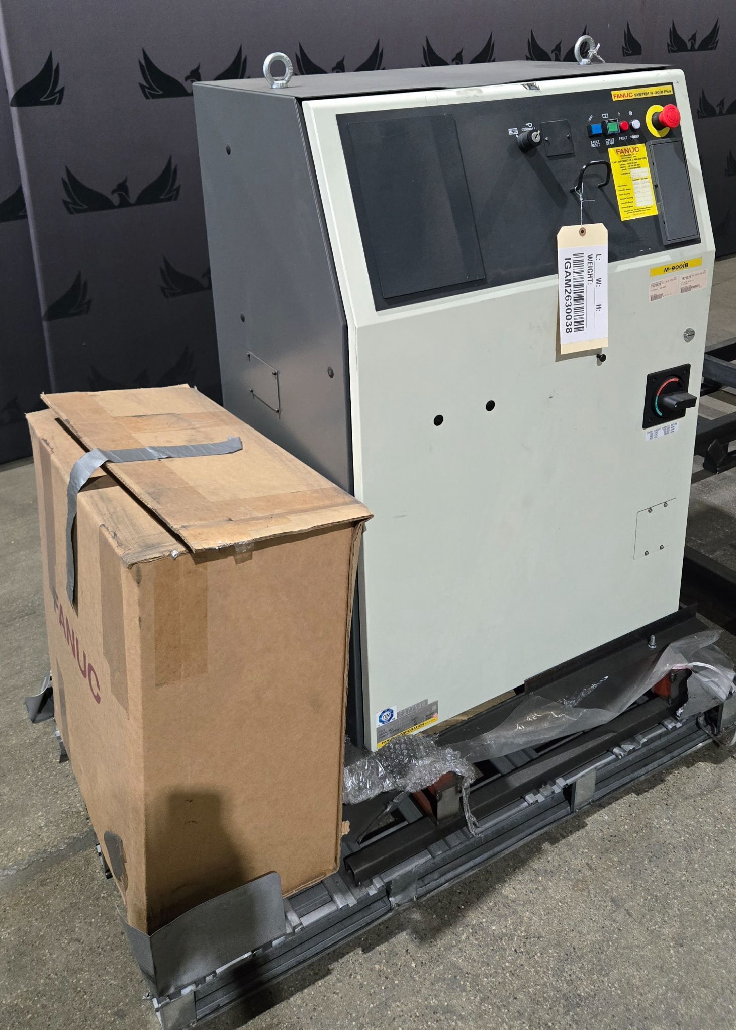 FANUC M-900iB/700 Complete with R-30iB Plus Controller NEW 9