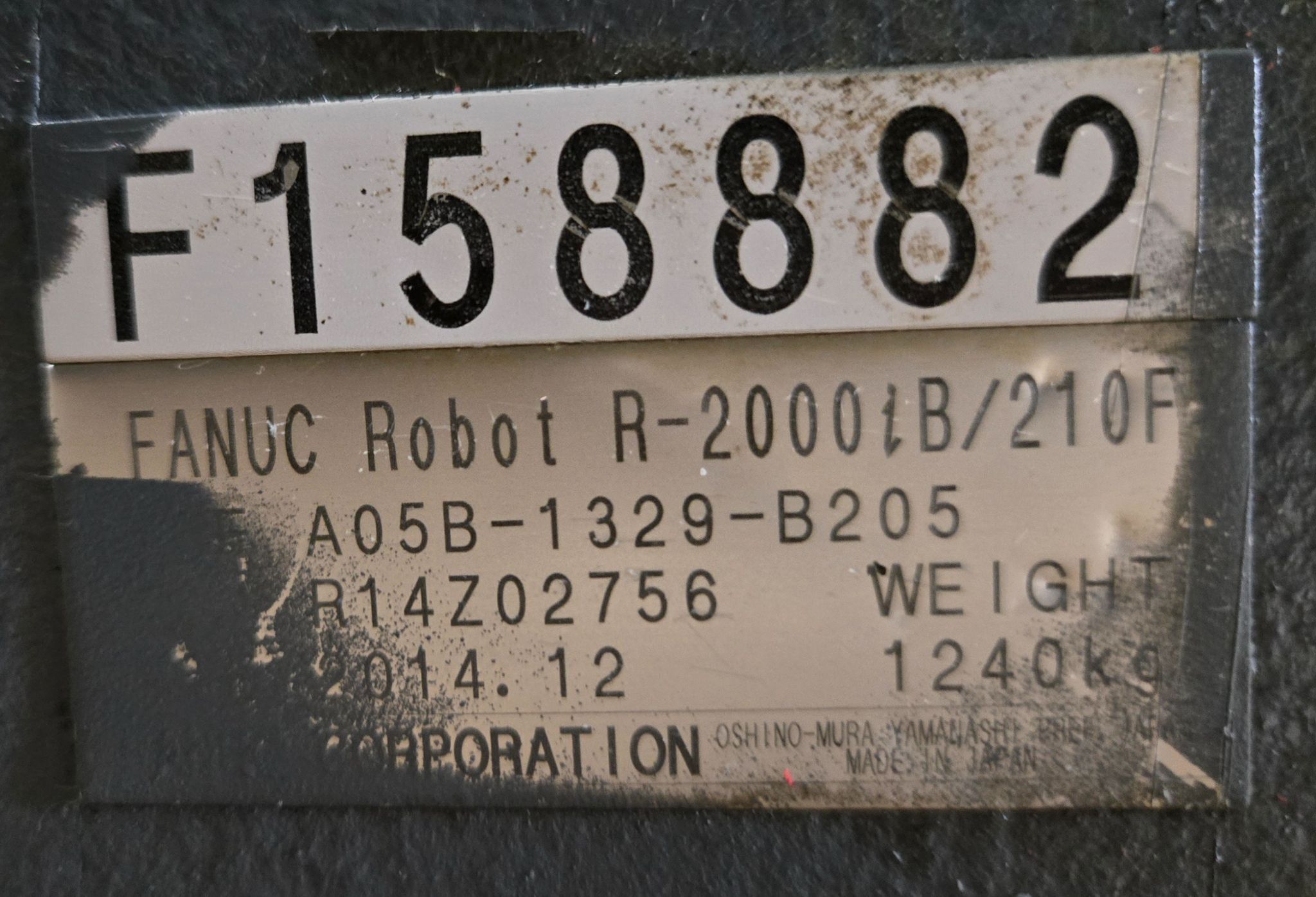 Fanuc R-2000iB/210F Complete with R-30iA Controller USED 8