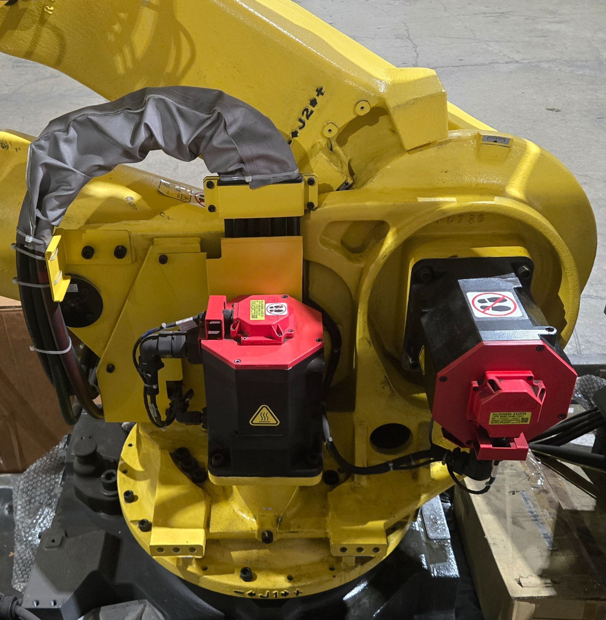 FANUC R-2000iB/210F Robot with R-30iB Controller NEW 6