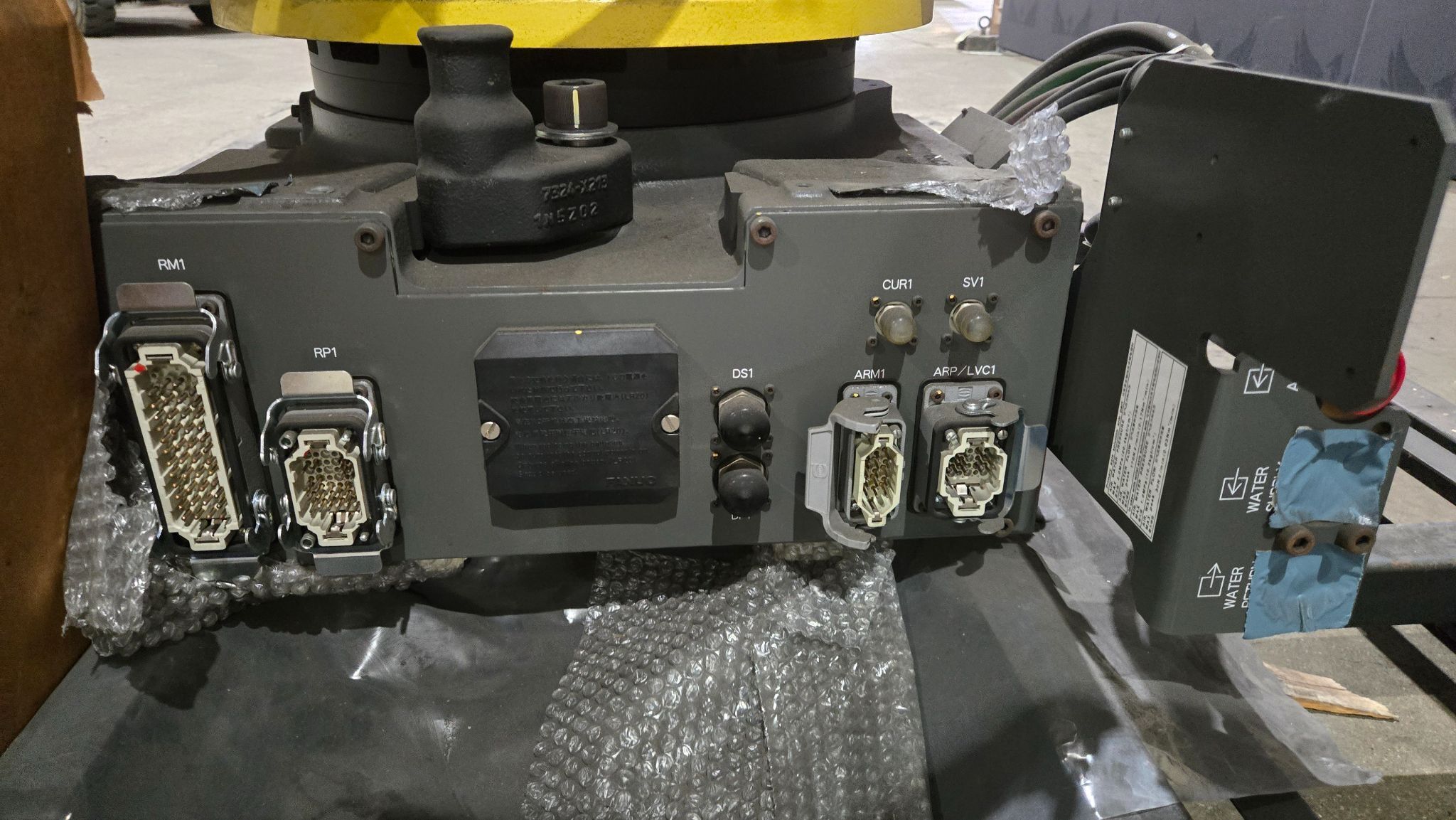 FANUC R-2000iB/210F Robot with R-30iB Controller NEW 7