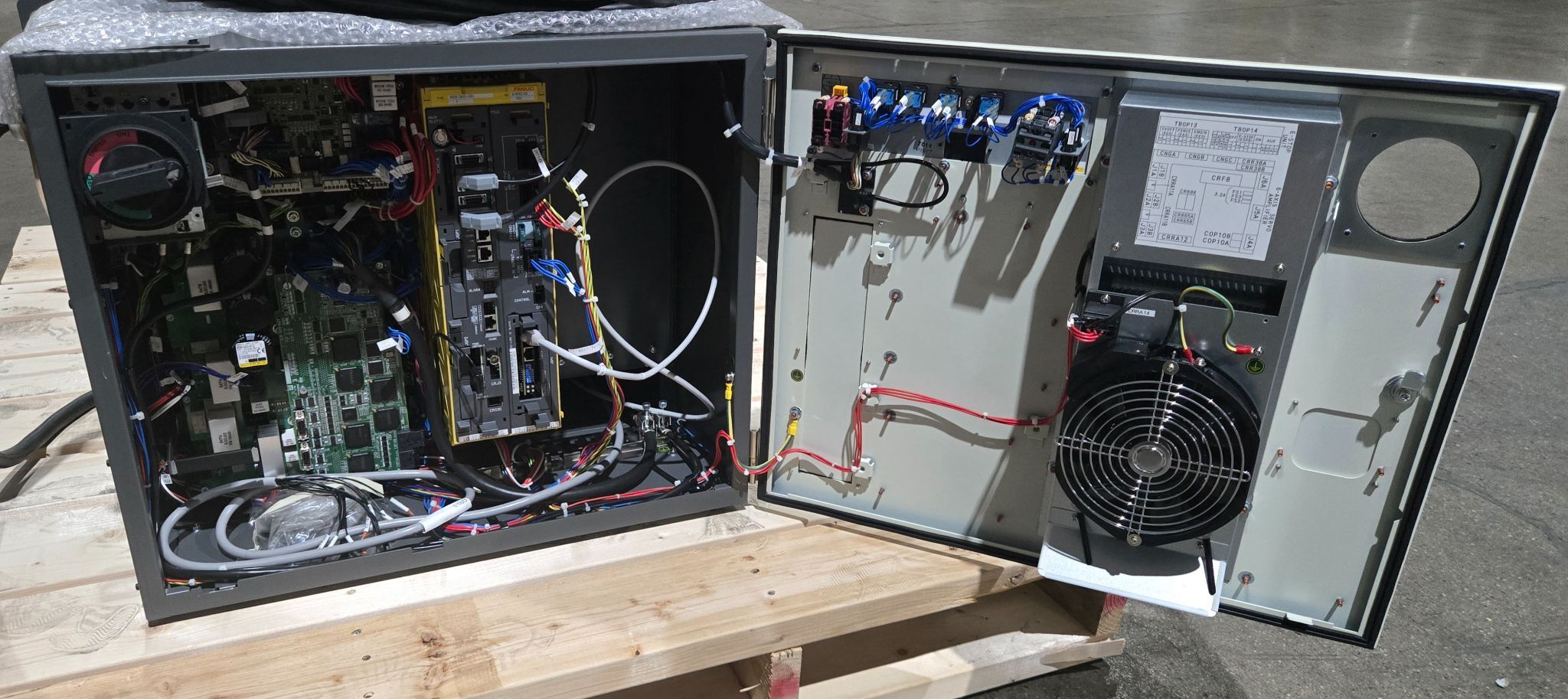 FANUC M‑20iA/35M Complete with R‑30iB Plus Controller USED 18