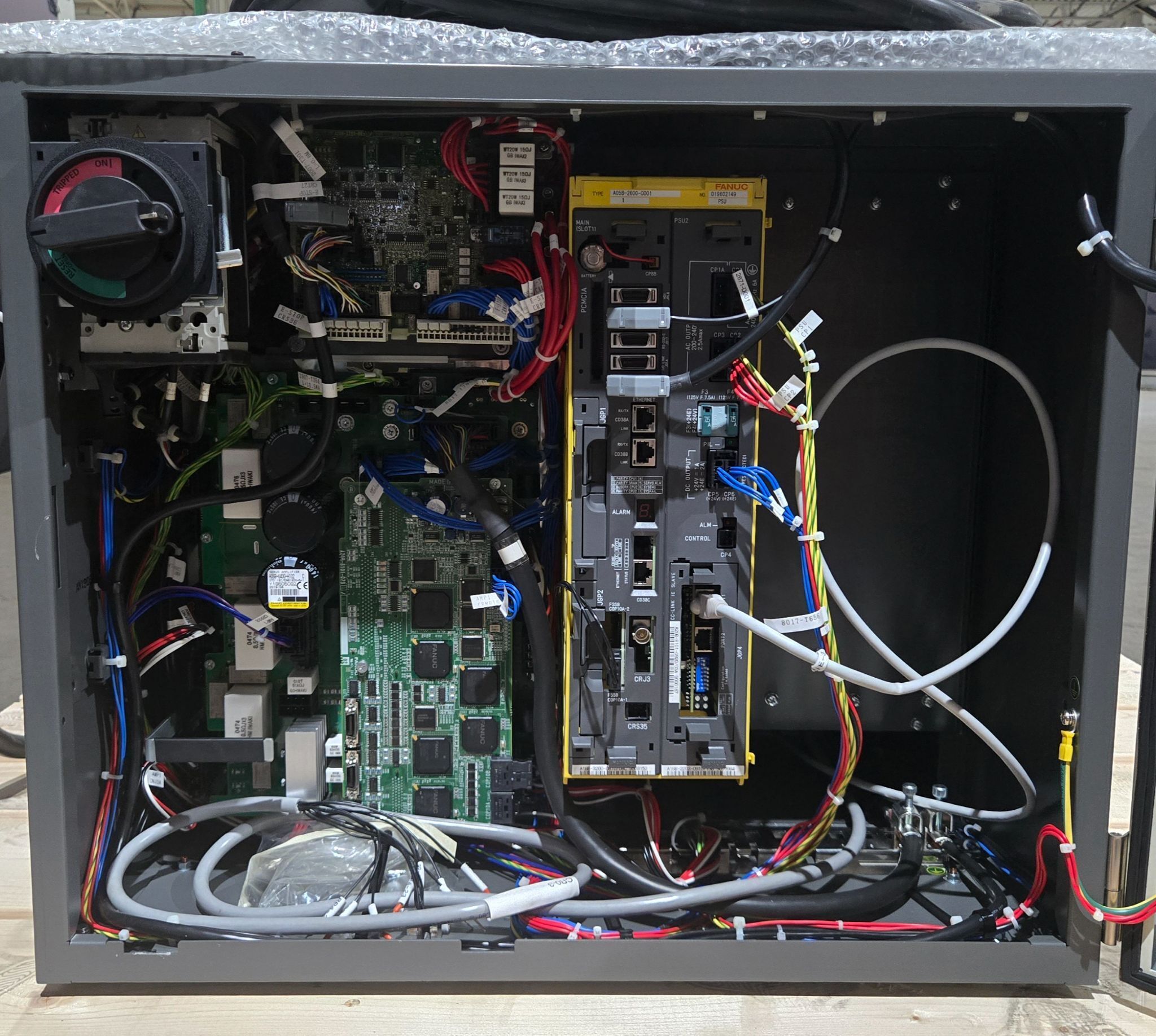 FANUC M‑20iA/35M Complete with R‑30iB Plus Controller USED 19
