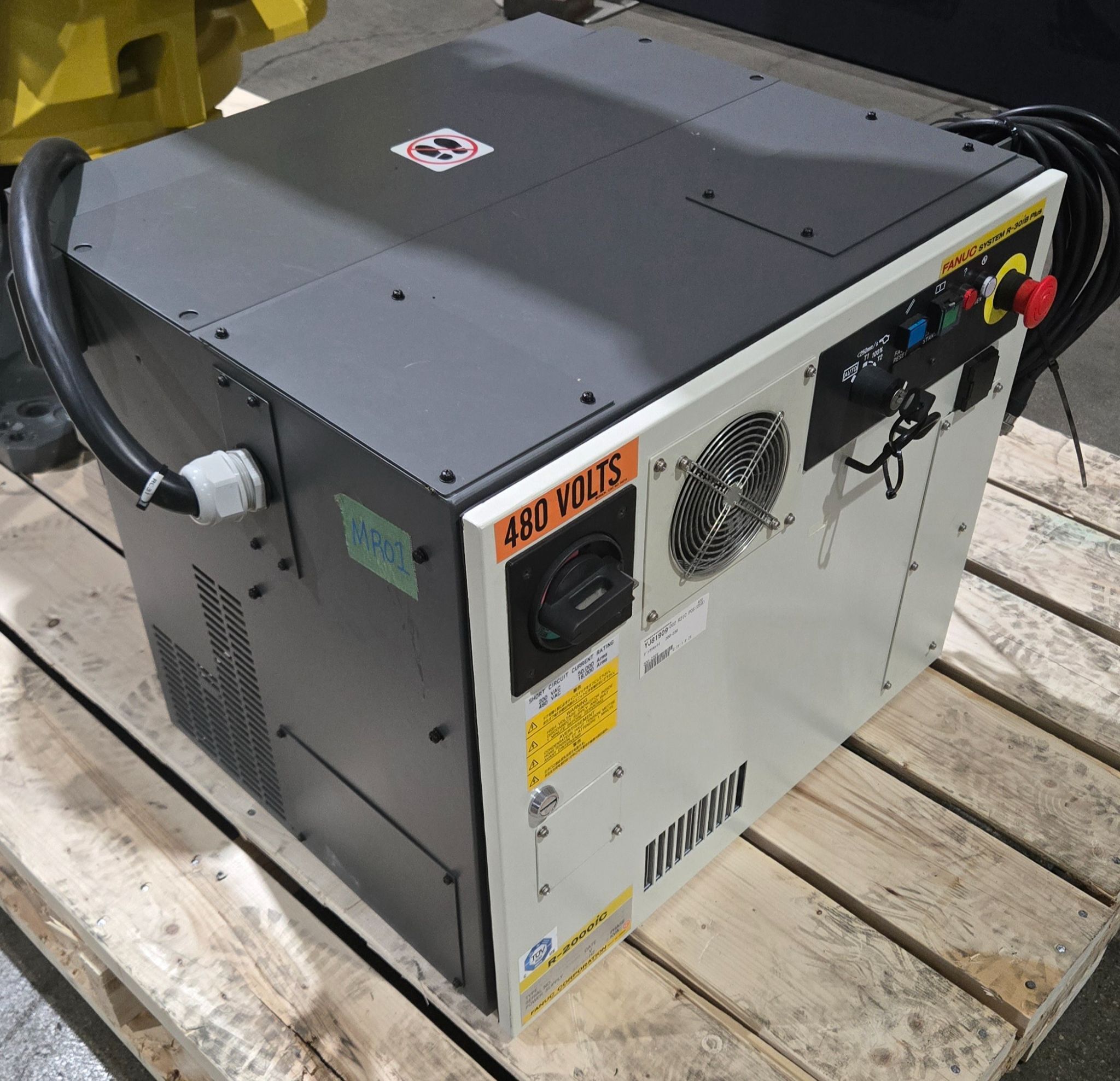 FANUC R‑2000iC/165F Complete with R‑30iB Plus Controller USED 14
